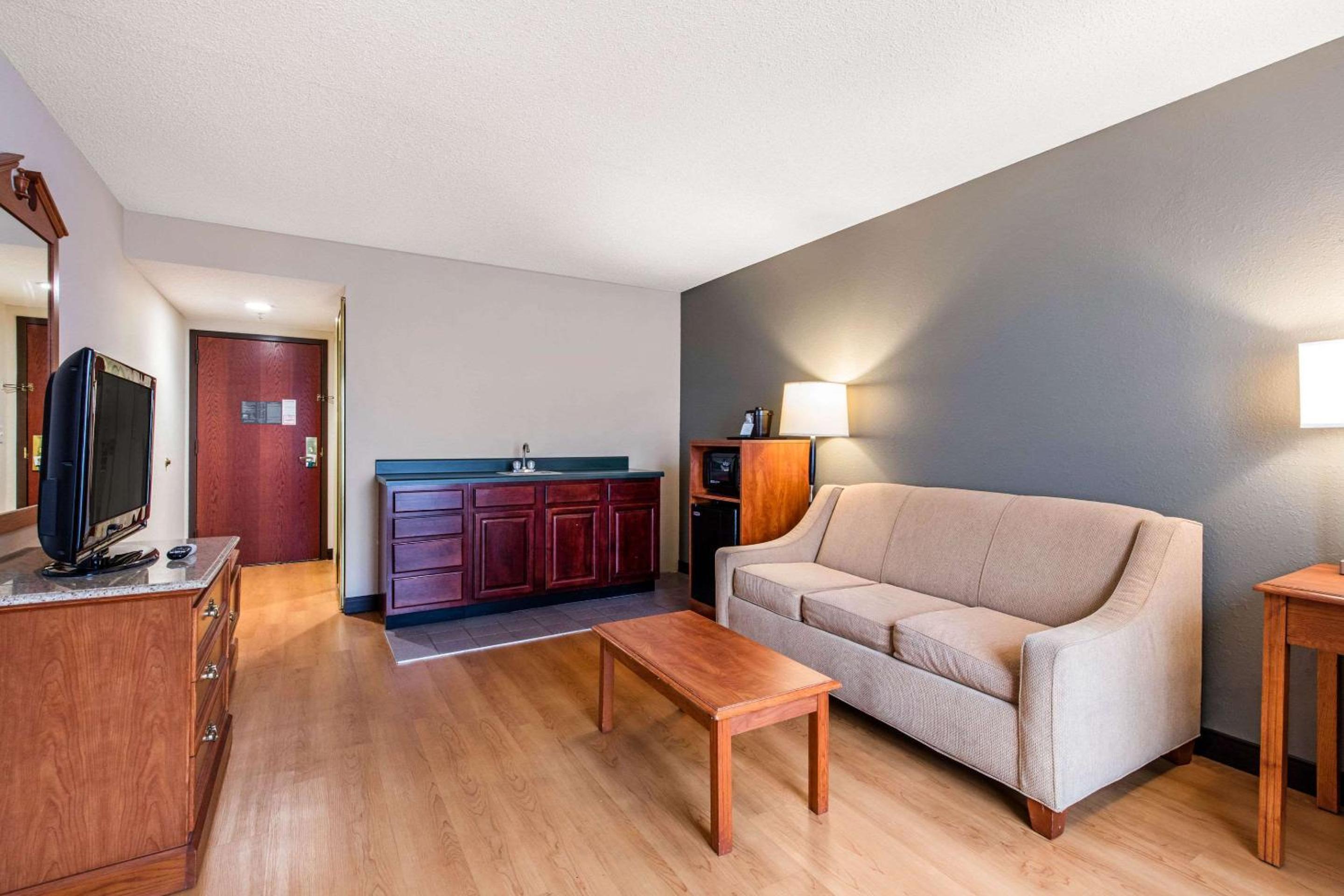 Lake Tahoe Vacations - Quality Inn Valley - West Point - Property Image 6