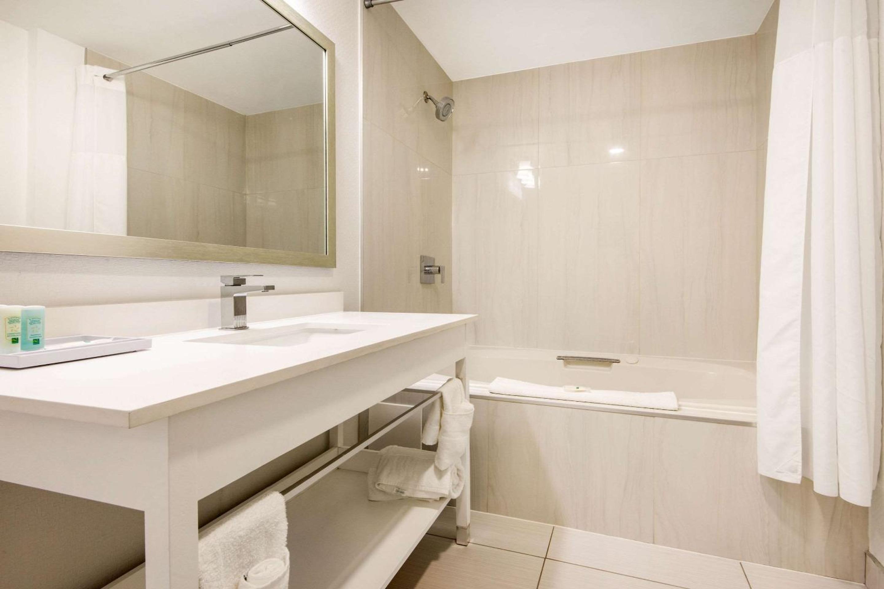 Quality Inn & Conference Centre
