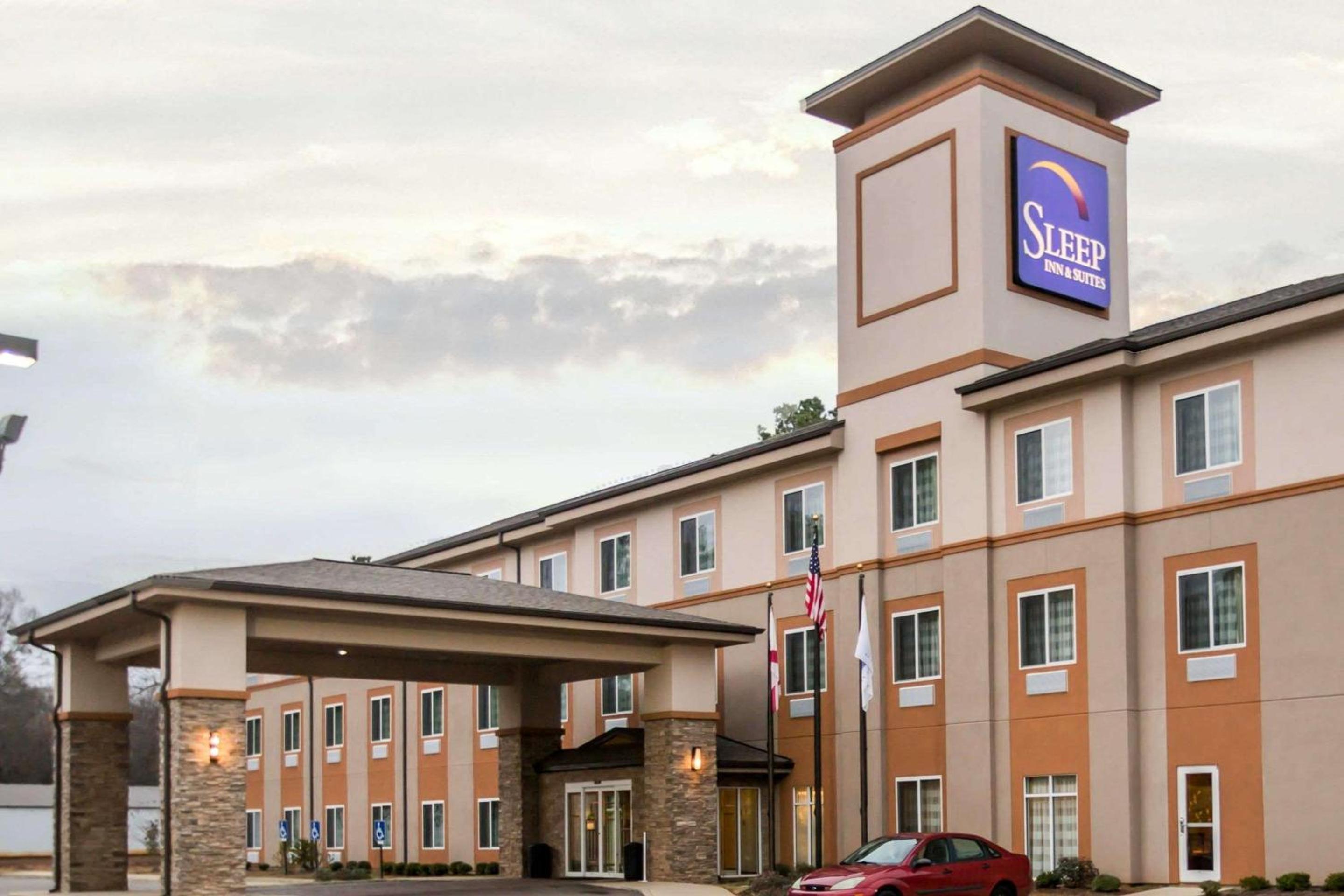 Sleep Inn & Suites Marion - Military Institute view 2