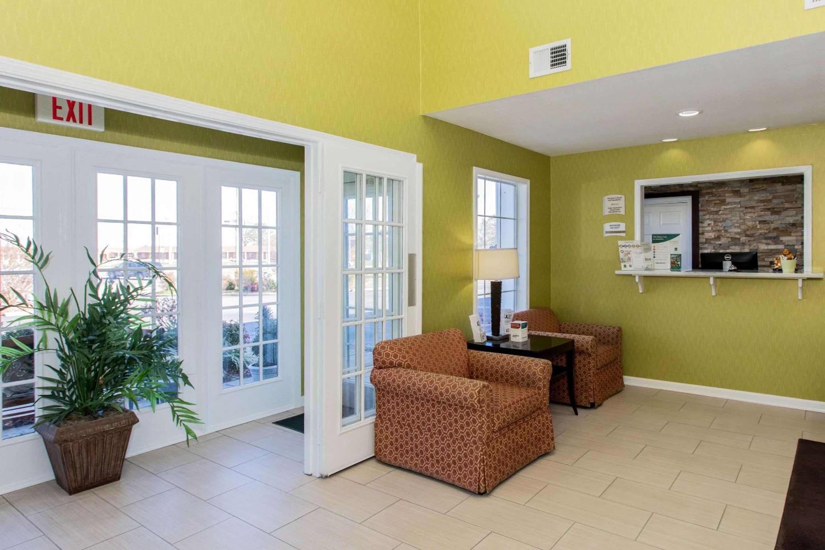 Quality Inn Albertville US 431 - Property Image 8