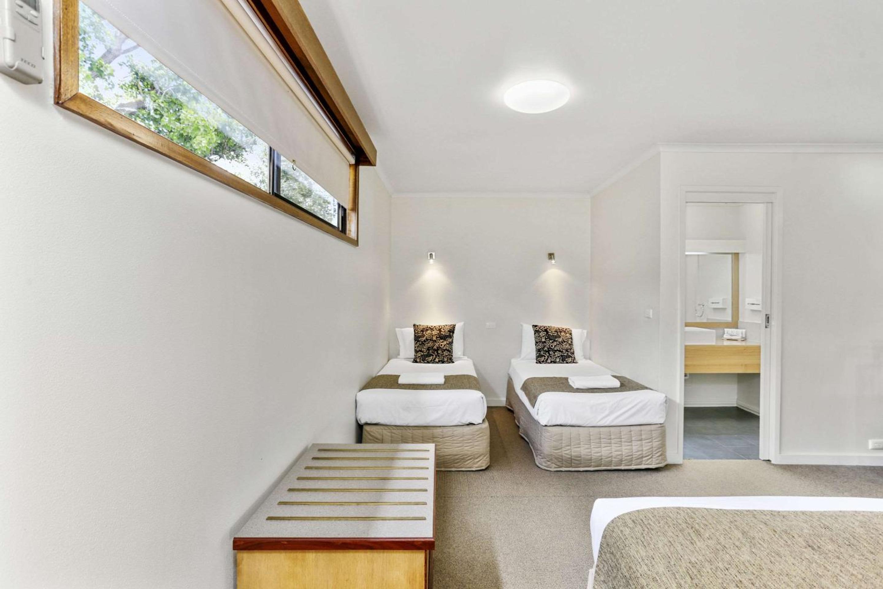 Hamilton Vacations - Botanical Hamilton - Property Image 27