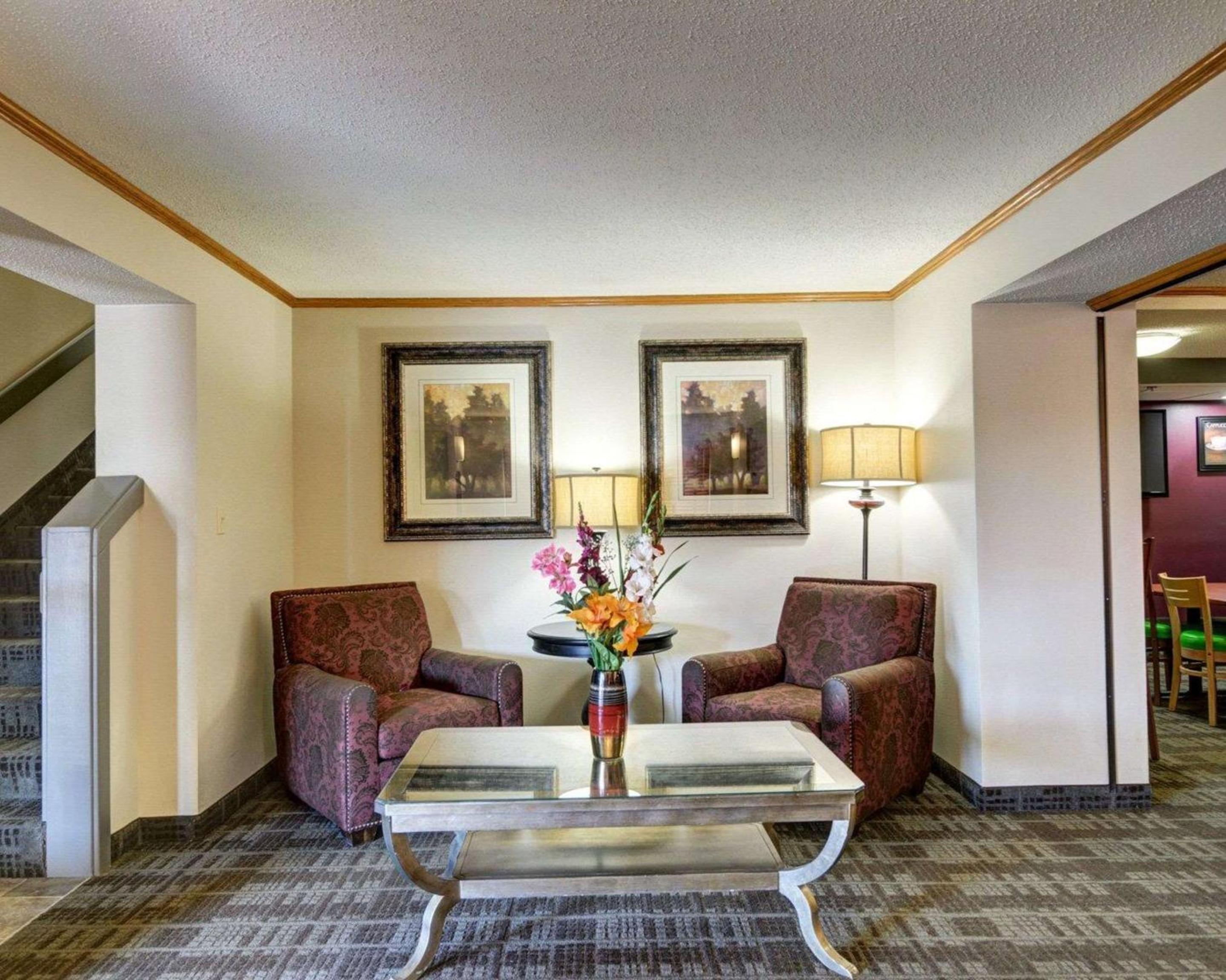 Quality Inn Fort Smith I-540 view 3