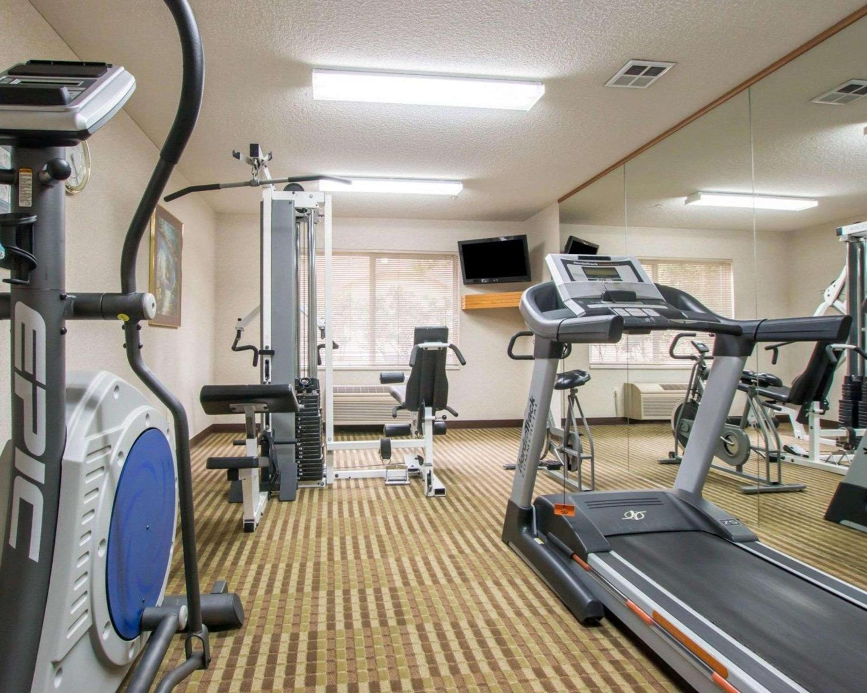 Quality Suites San Diego Otay Mesa - Property Image 21