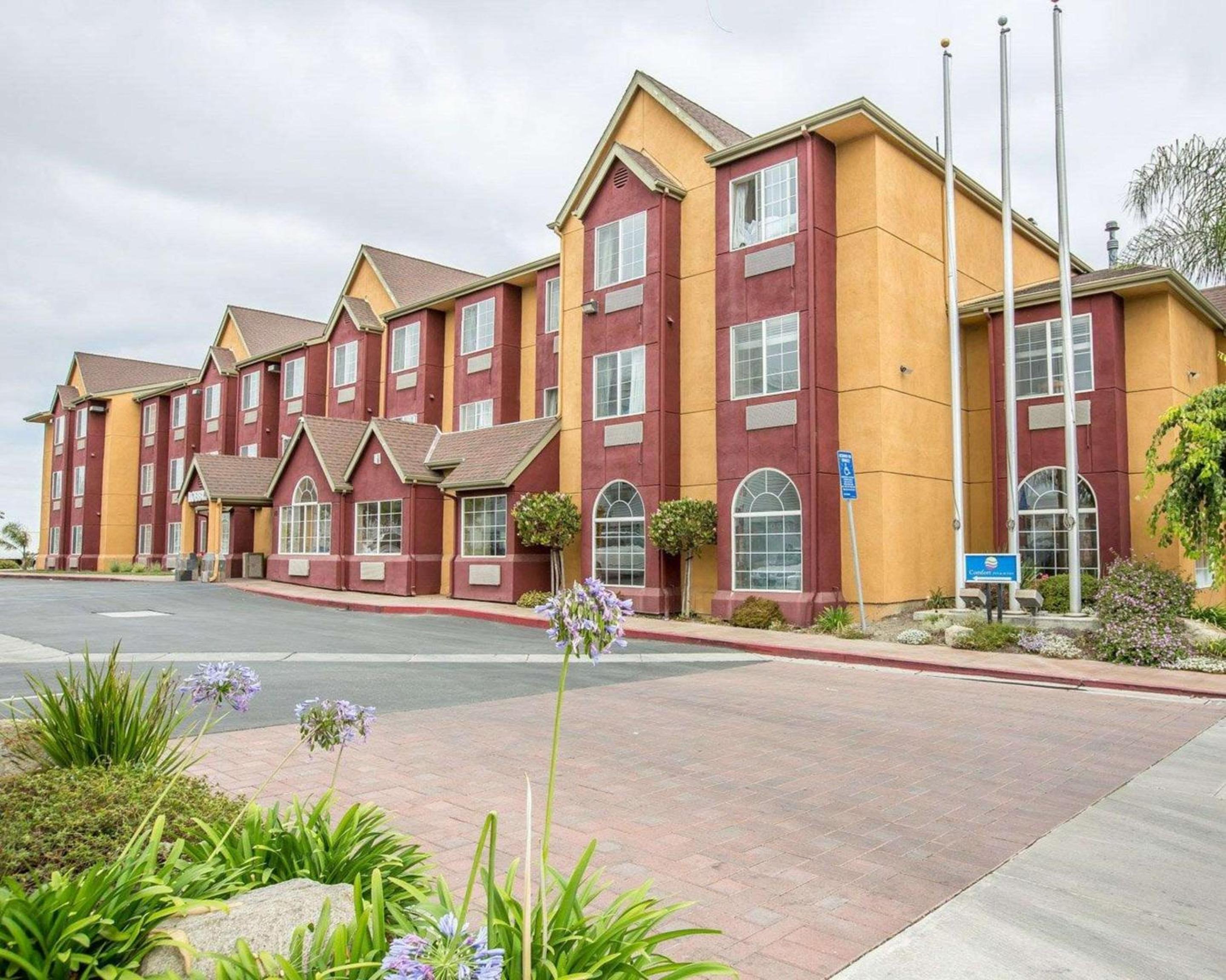 Comfort Inn & Suites Salinas City Center Area view 2