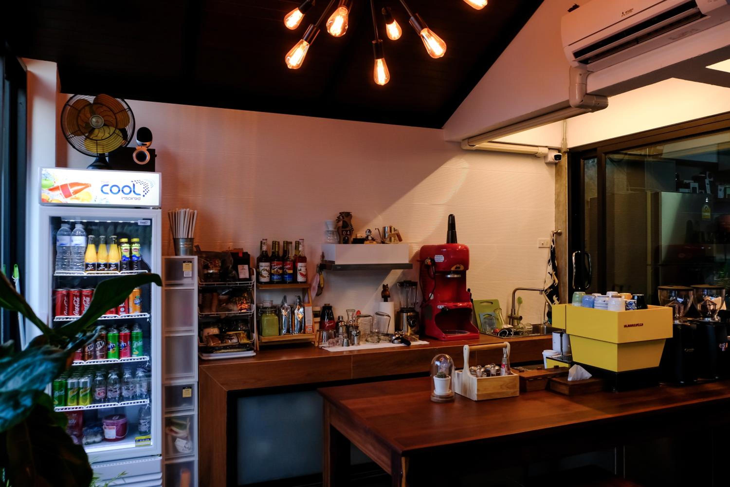 Photo 37