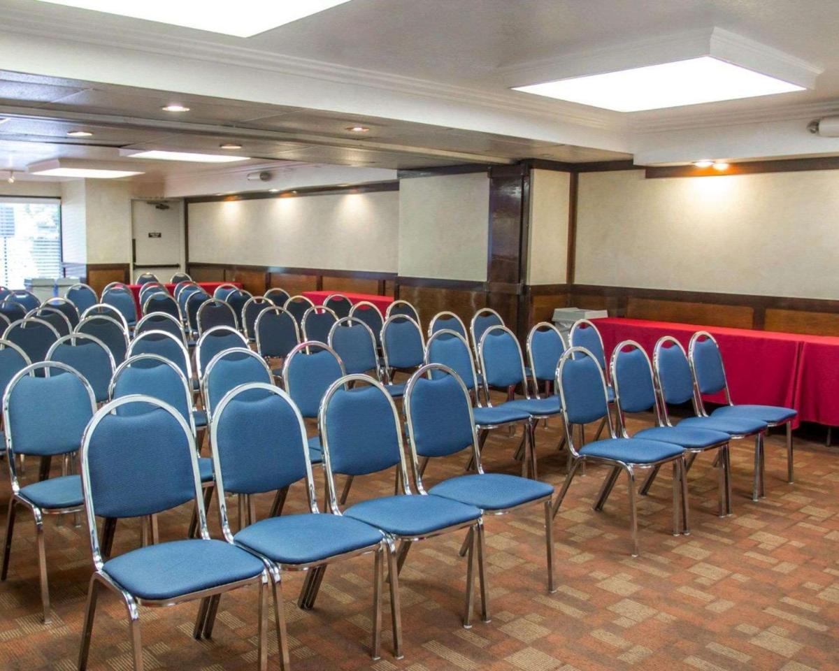 meeting room