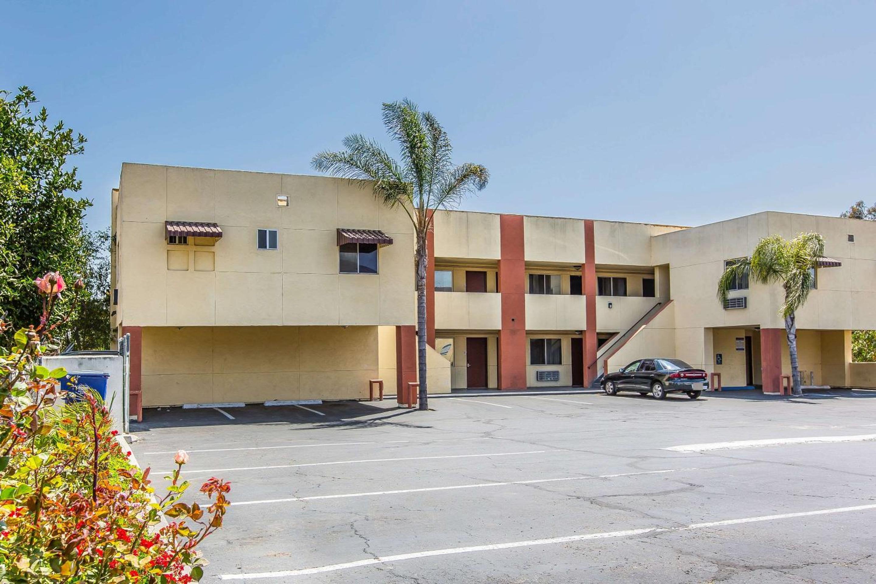 Ventura Vacations - Rodeway Inn - Property Image 21