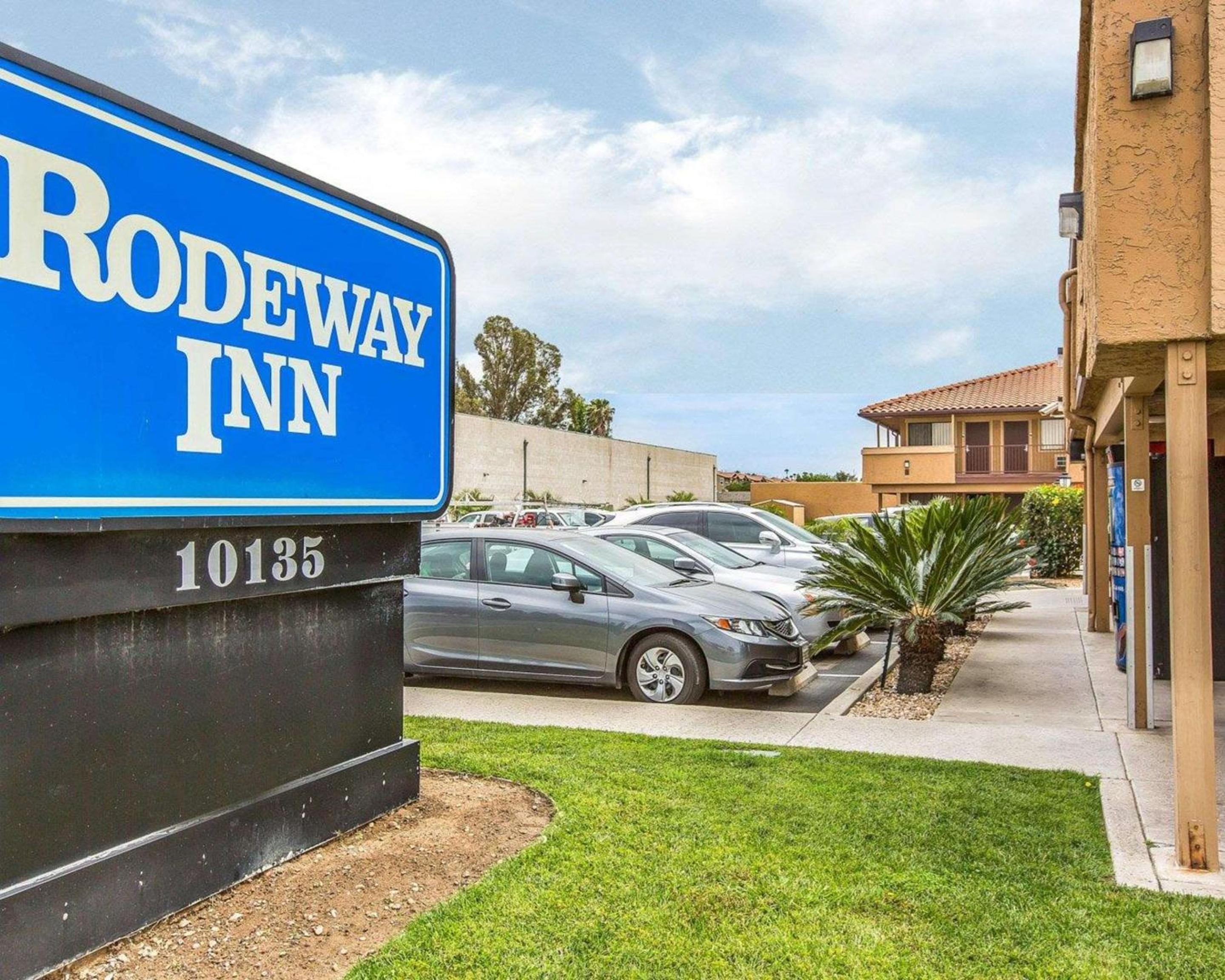 Rodeway Inn Santee San Diego East view 4
