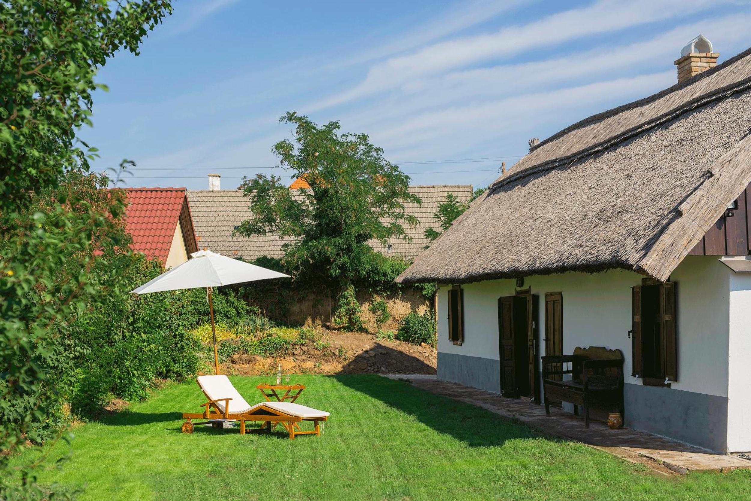 Hét Fenyő Vendégház / Seven Pines Holiday House view 2