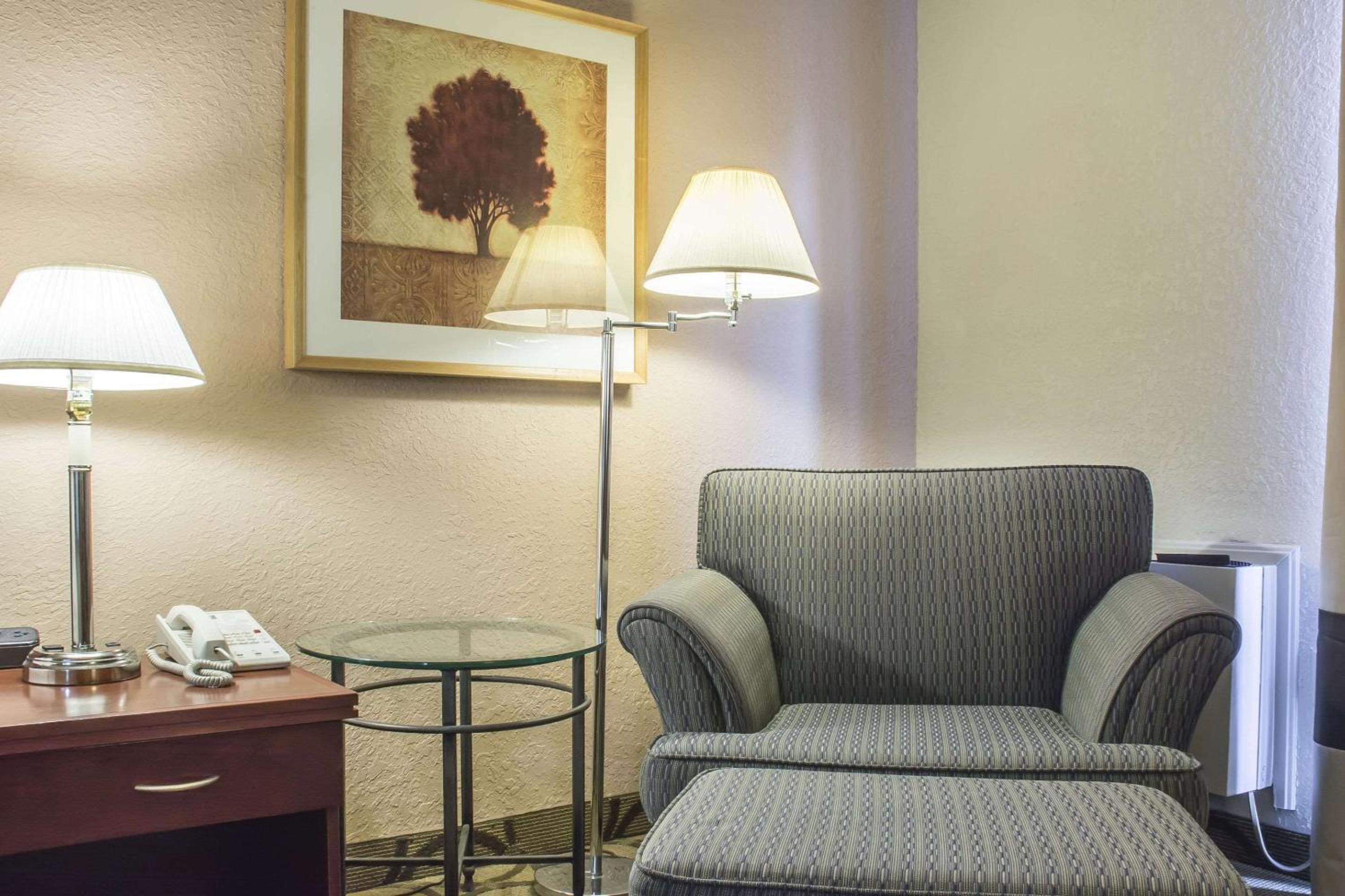 Comfort Inn