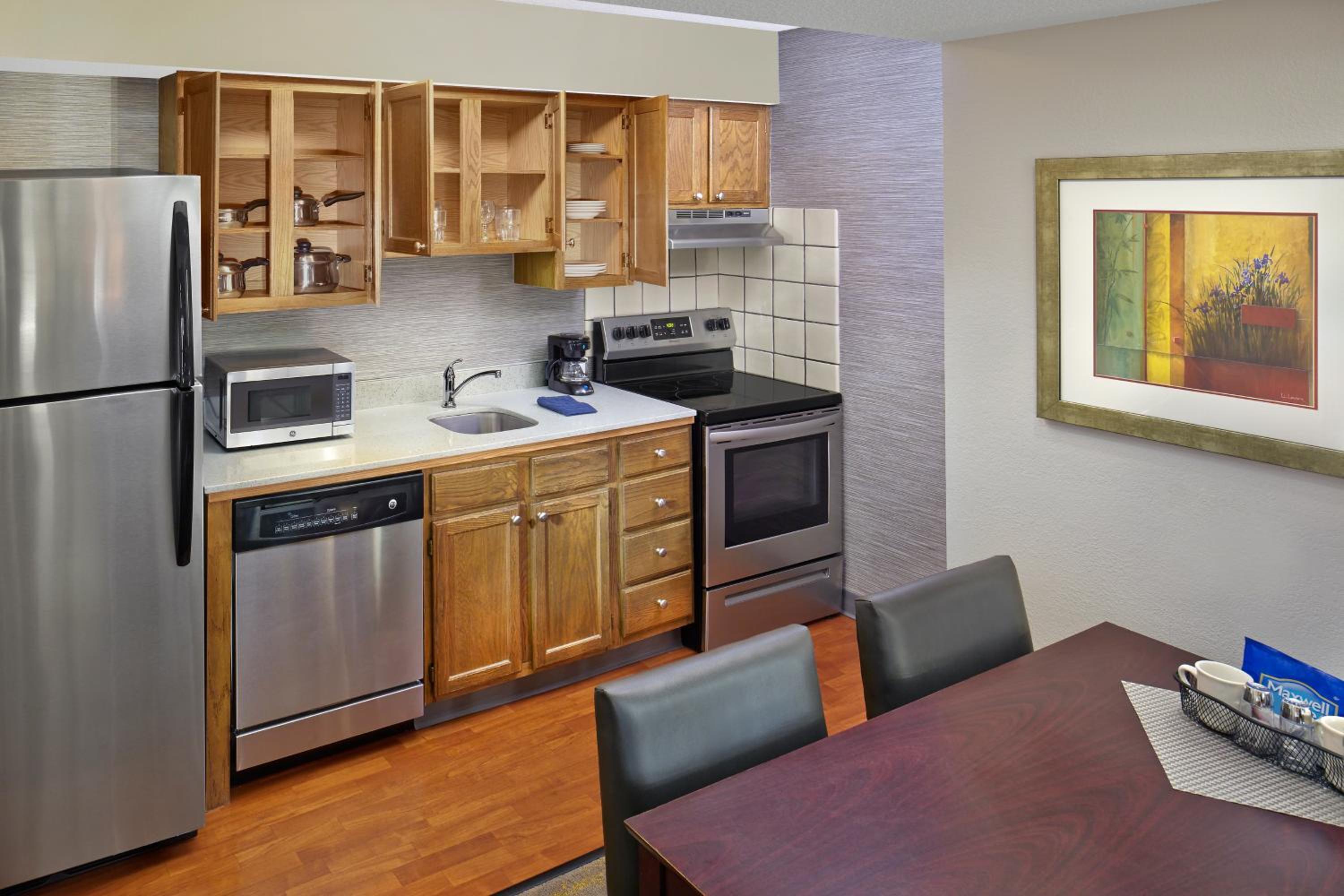 New Haven Vacations - New Haven Village Suites - Property Image 18