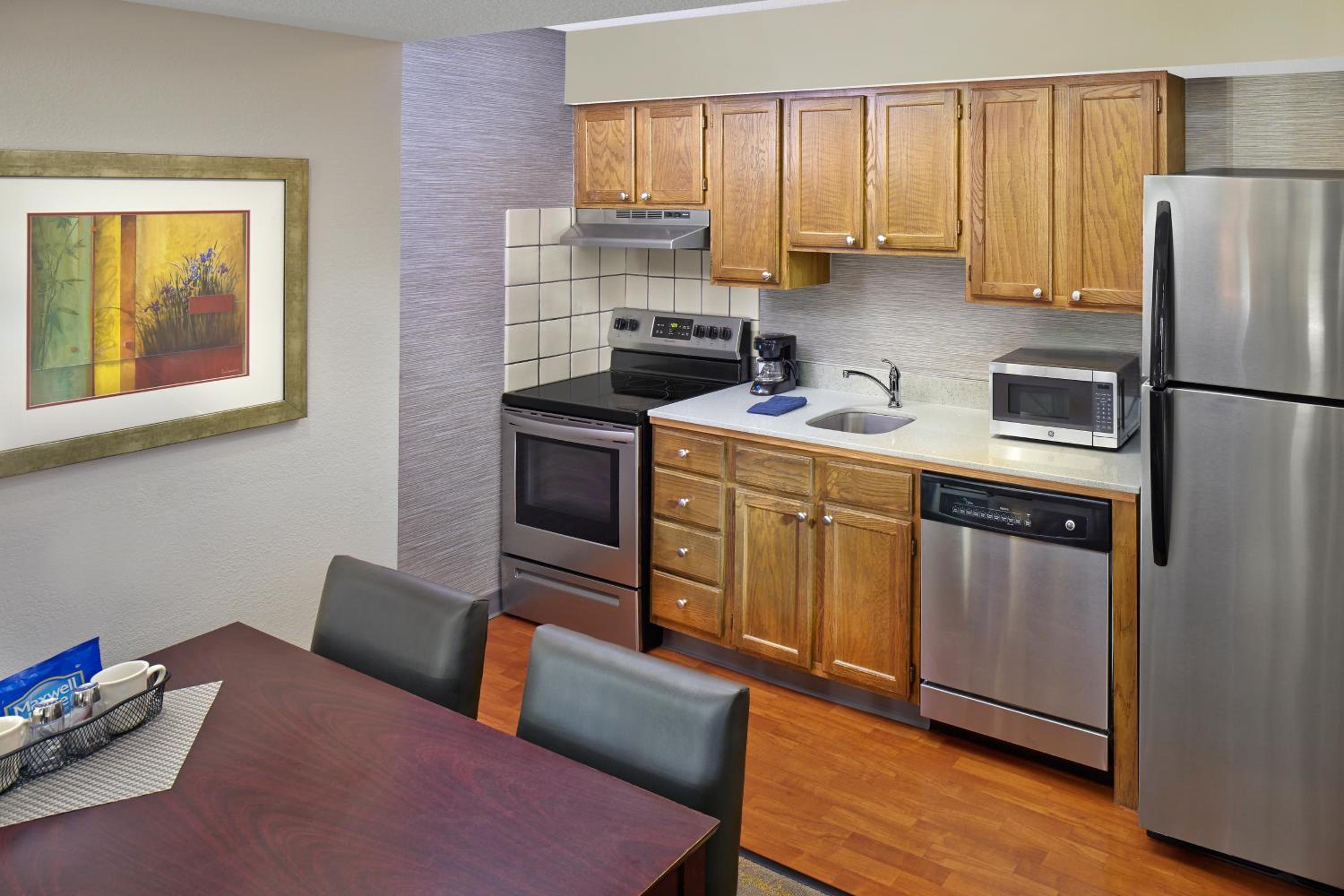 New Haven Vacations - New Haven Village Suites - Property Image 1
