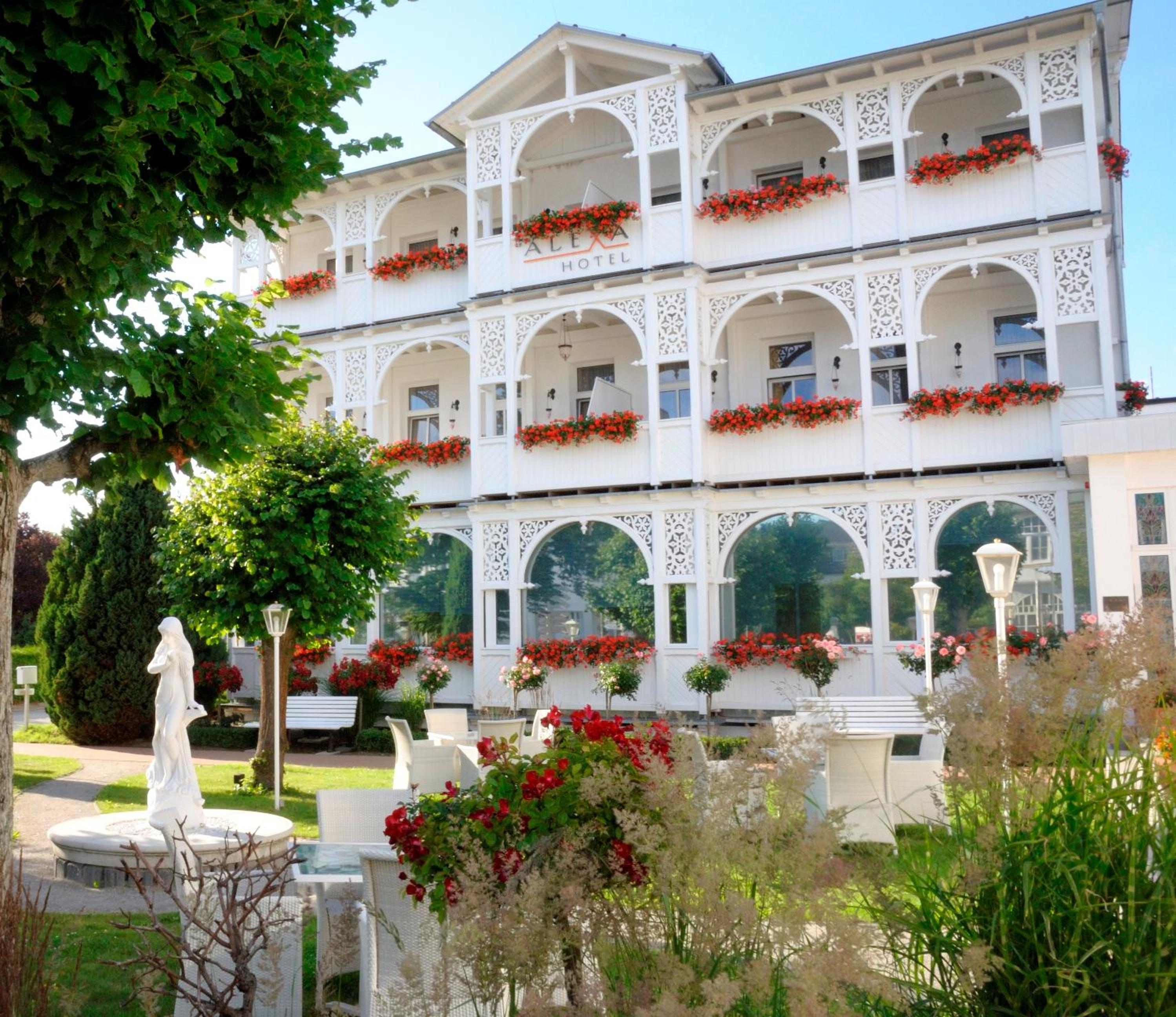 Hotel Alexa Hotel - Image 1