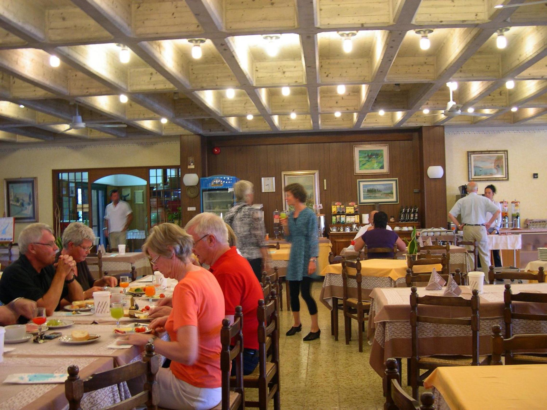 restaurant