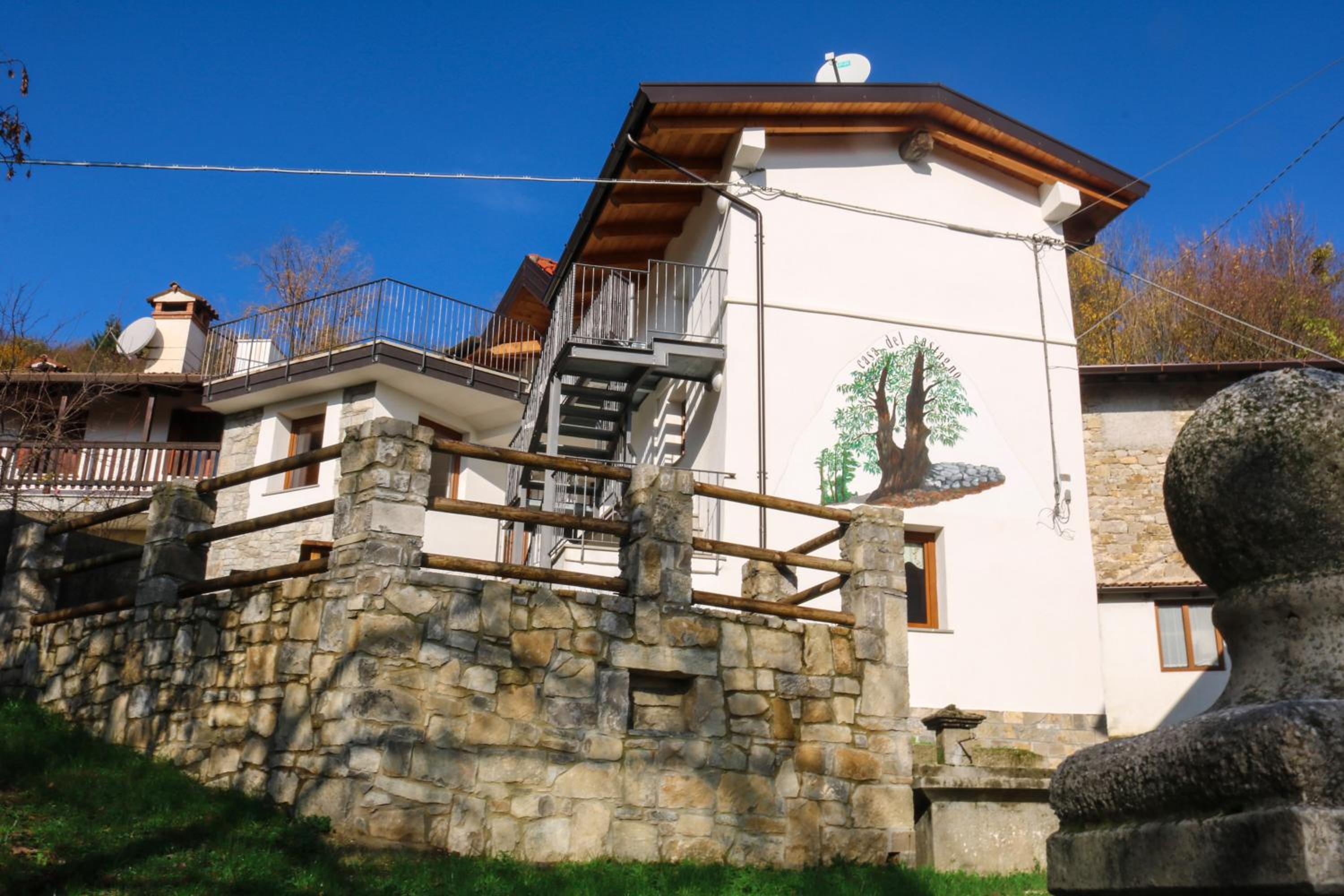 Casa del Castagno view 3