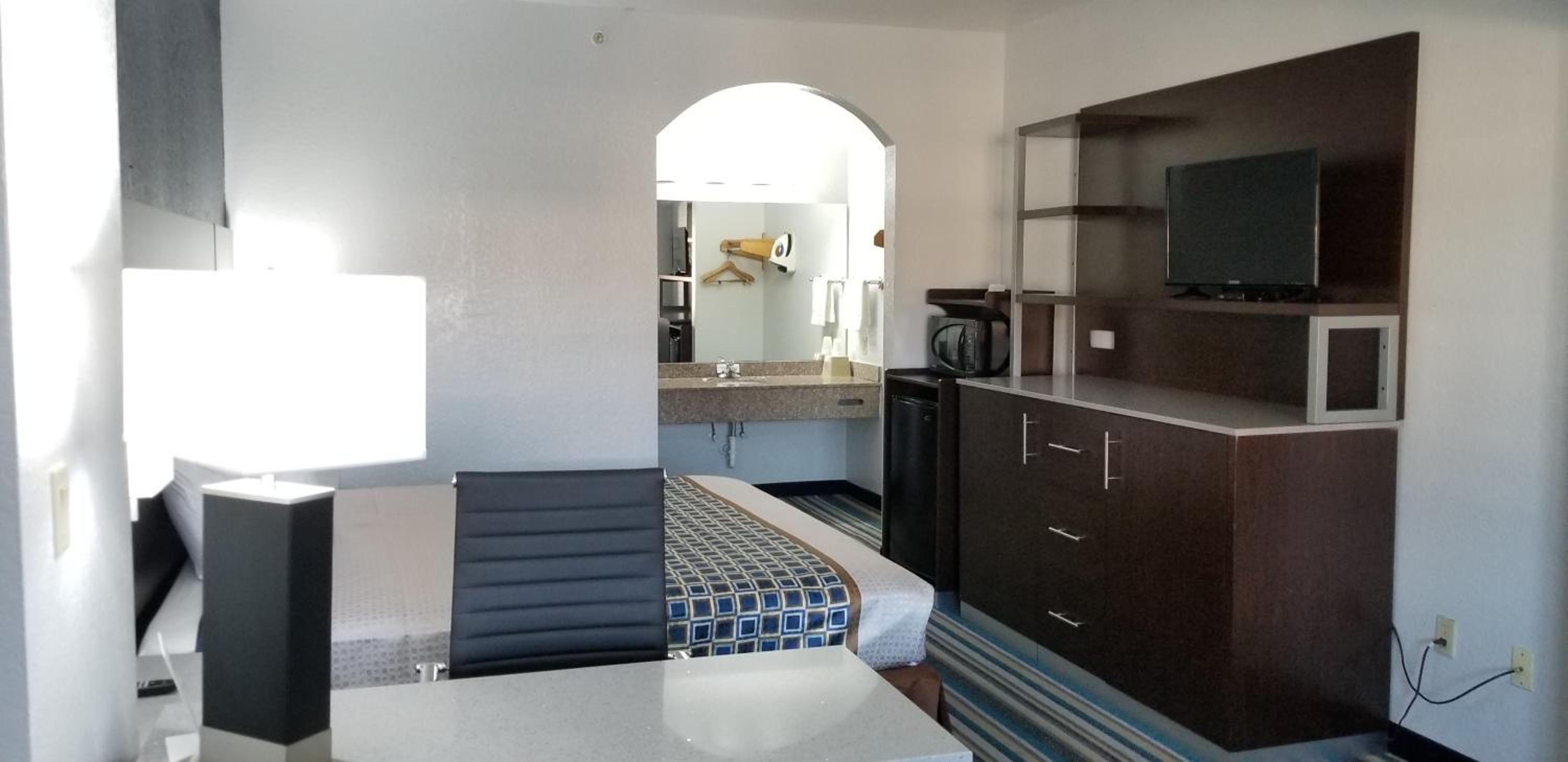 HomeBridge Inn and Suites