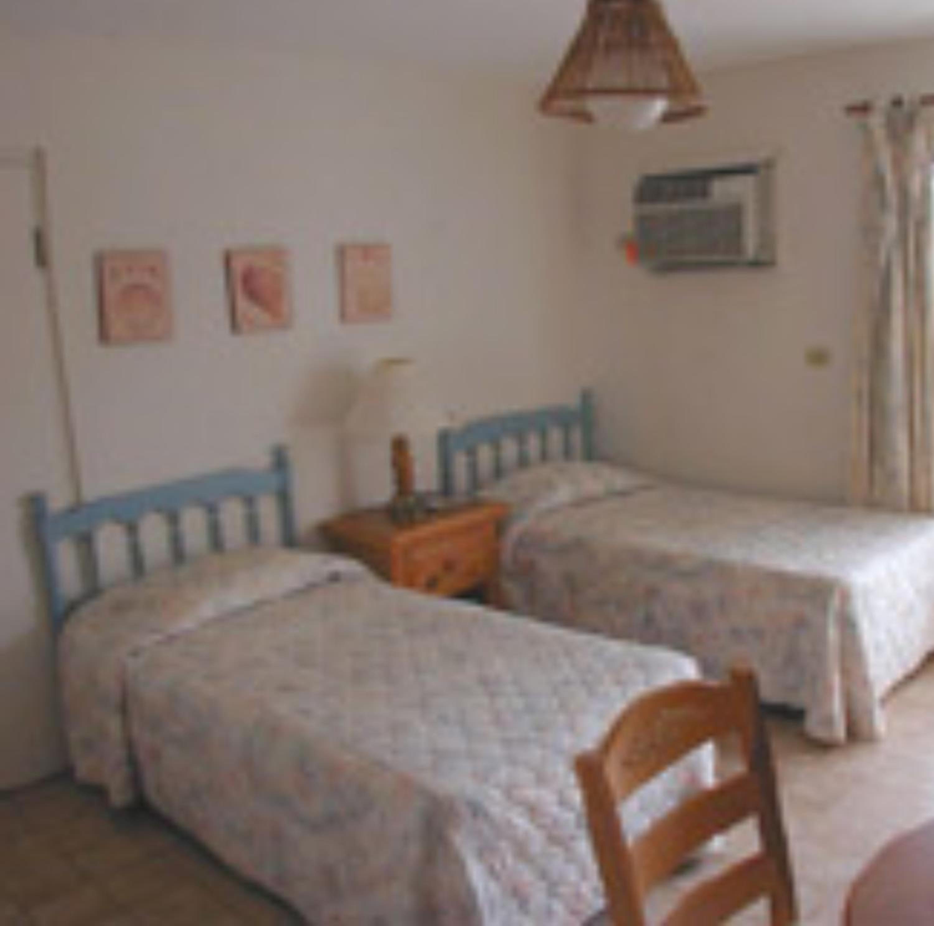 Nassau - Paradise Island Vacations - Orange Hill Beach Inn - Property Image 3