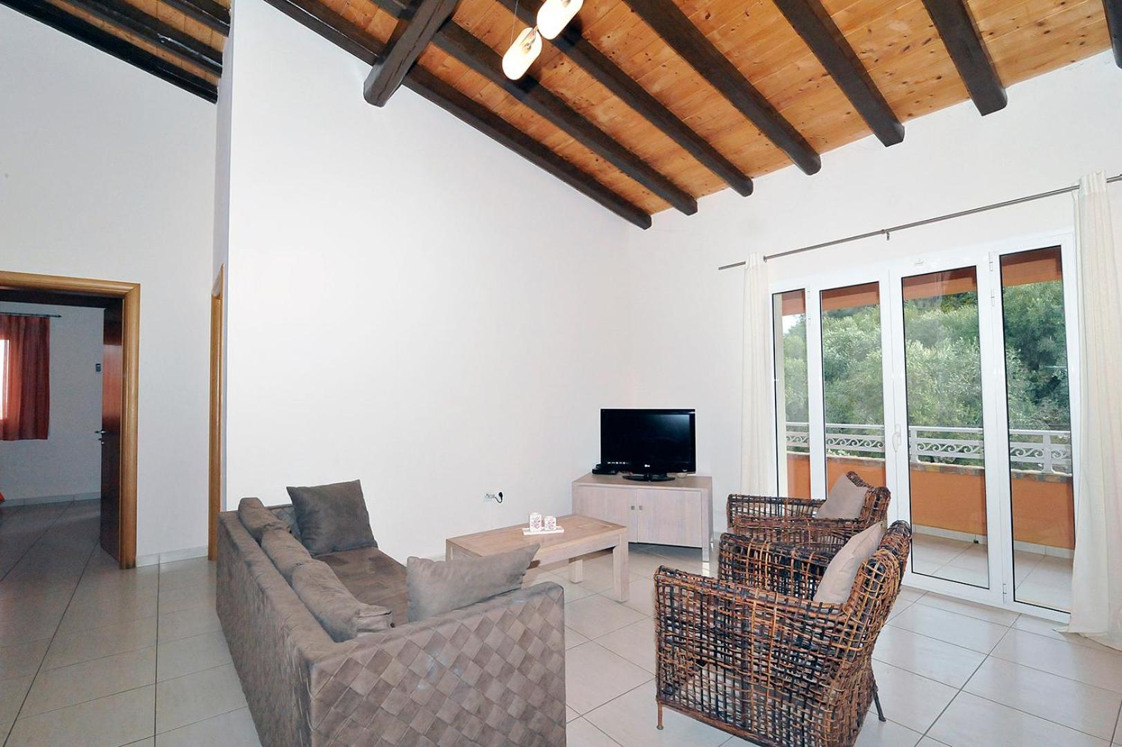 Photo 35