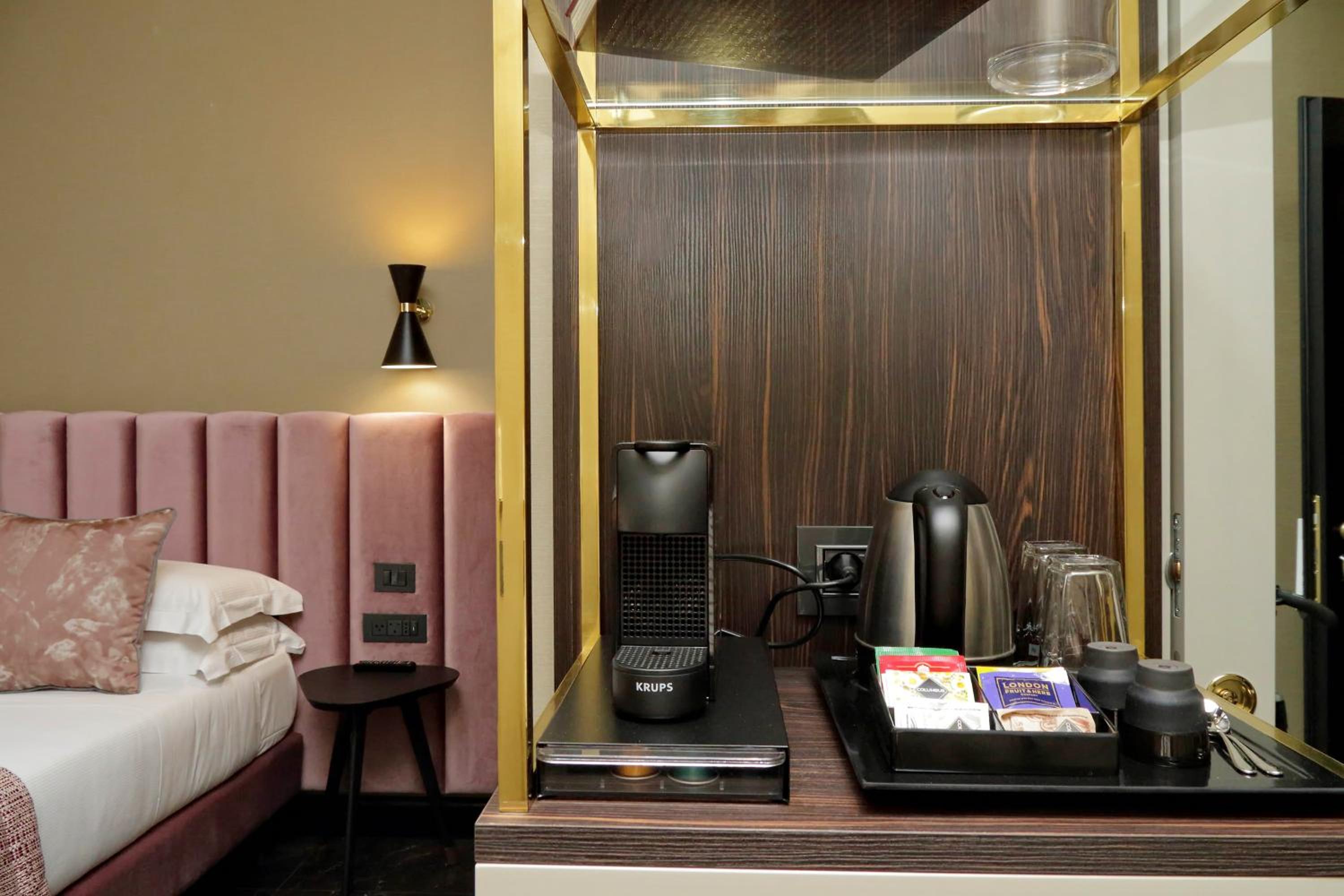 BQ House Colosseo Luxury Rooms