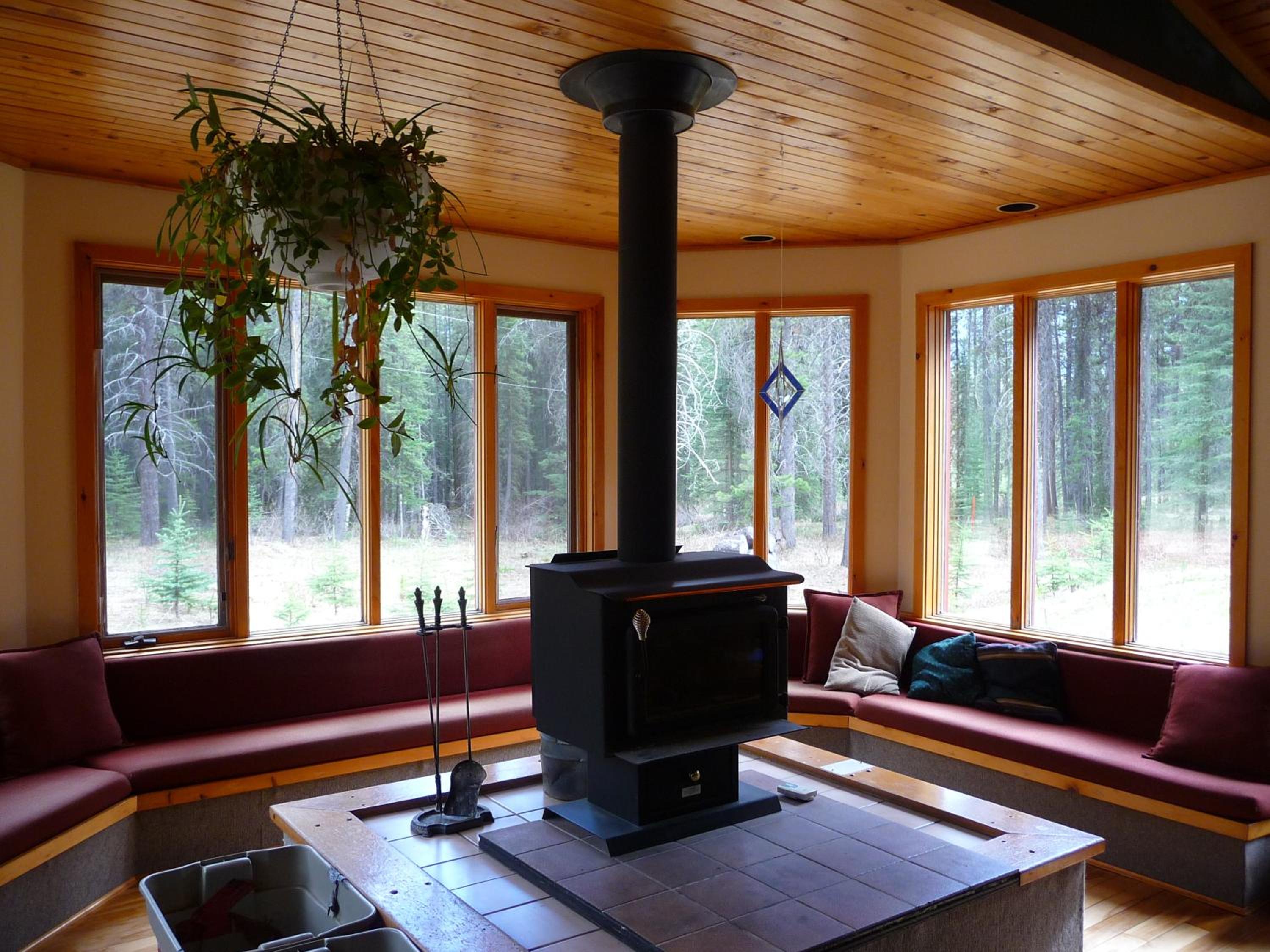 HI Castle Mountain - Hostel
