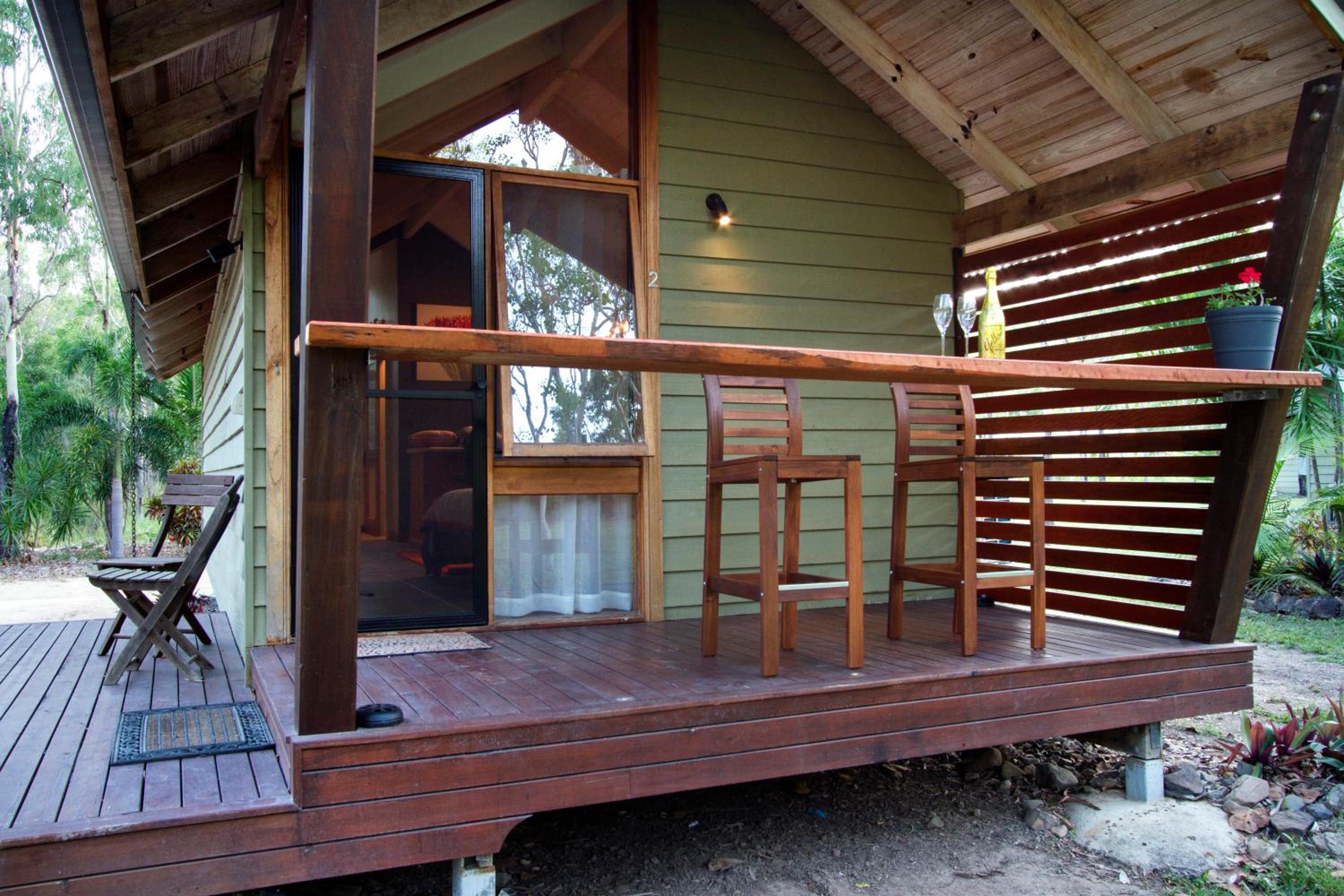 Airlie Beach Eco Cabins - Adults Only