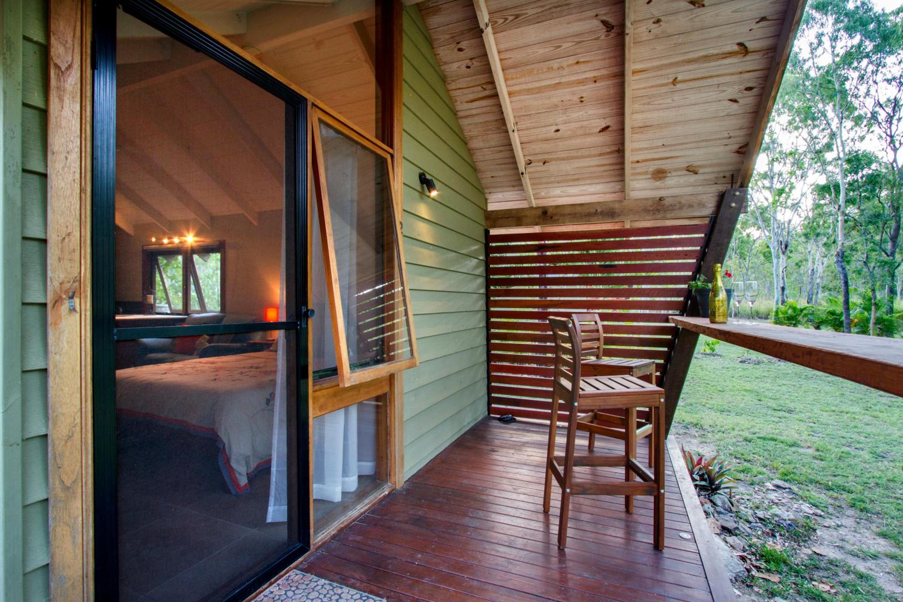 Airlie Beach Eco Cabins - Adults Only