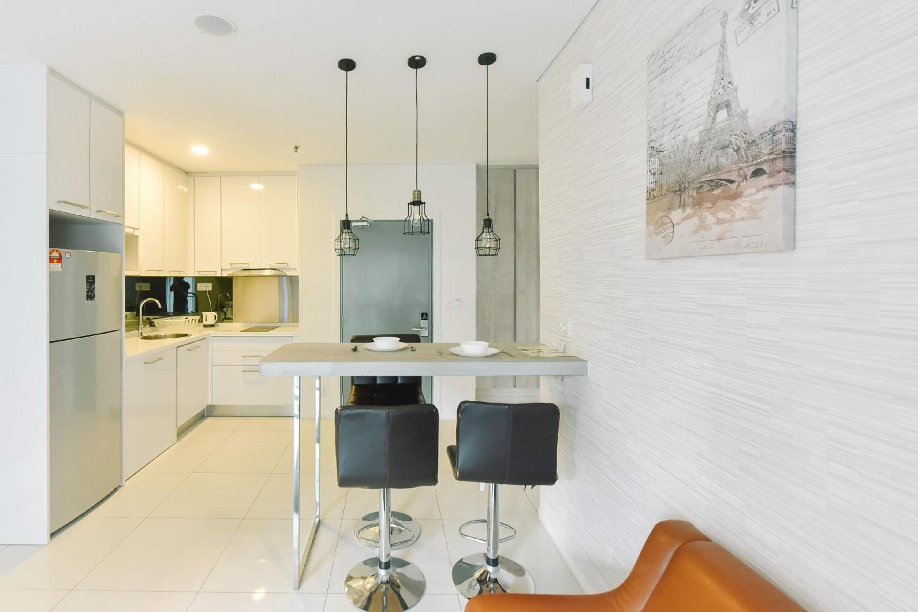 Summer Suites Residences by Subhome