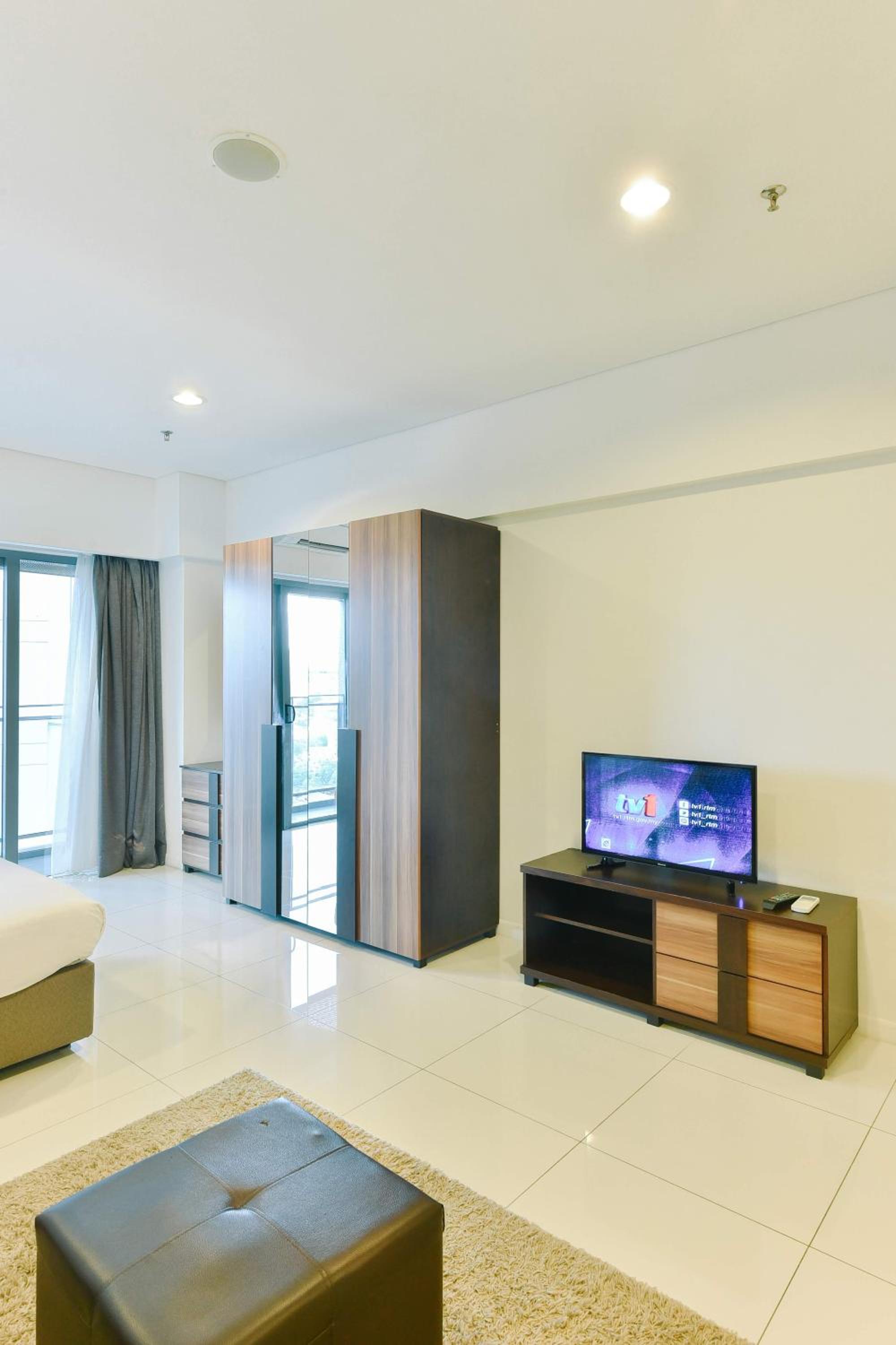 Summer Suites Residences by Subhome