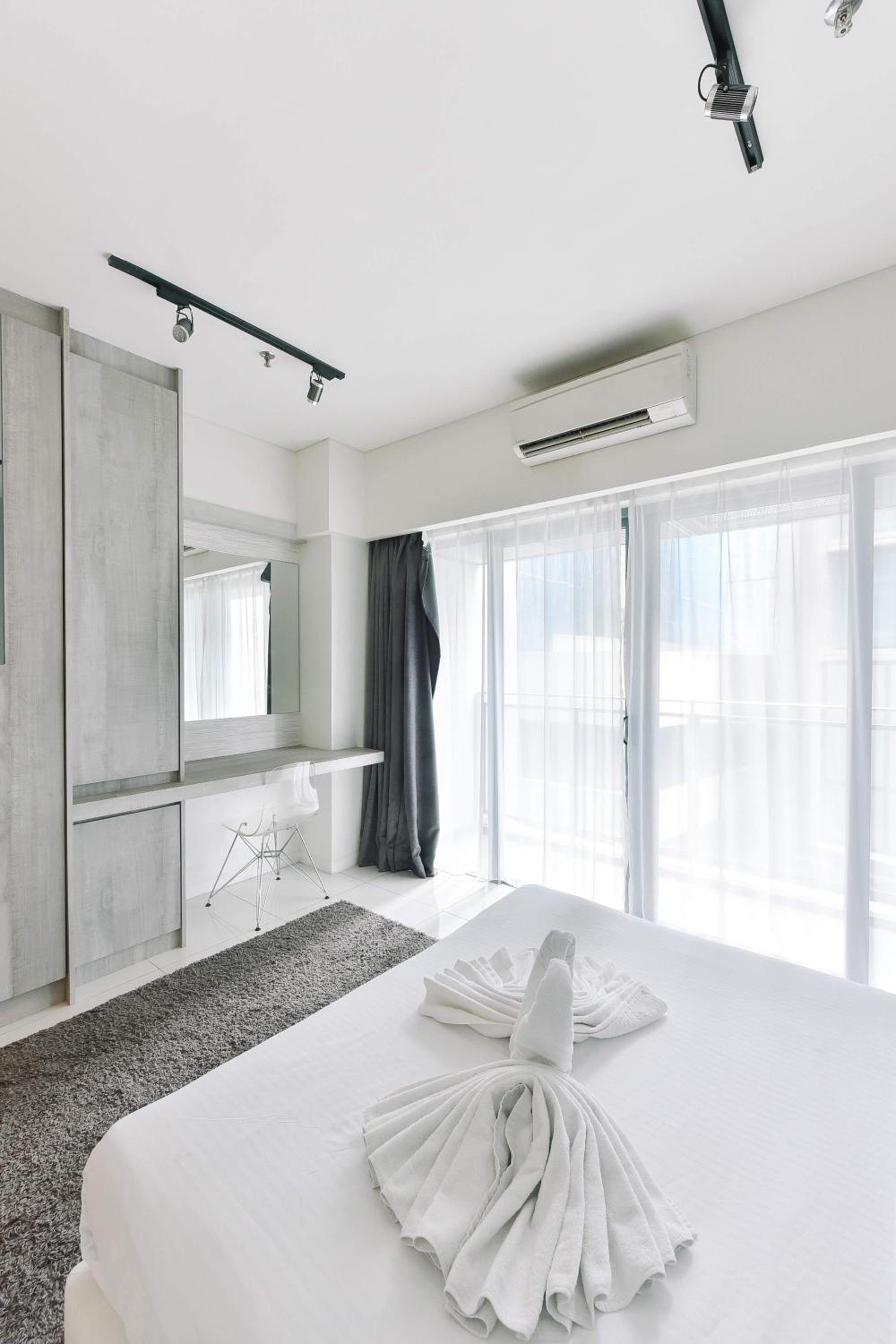 Summer Suites Residences by Subhome