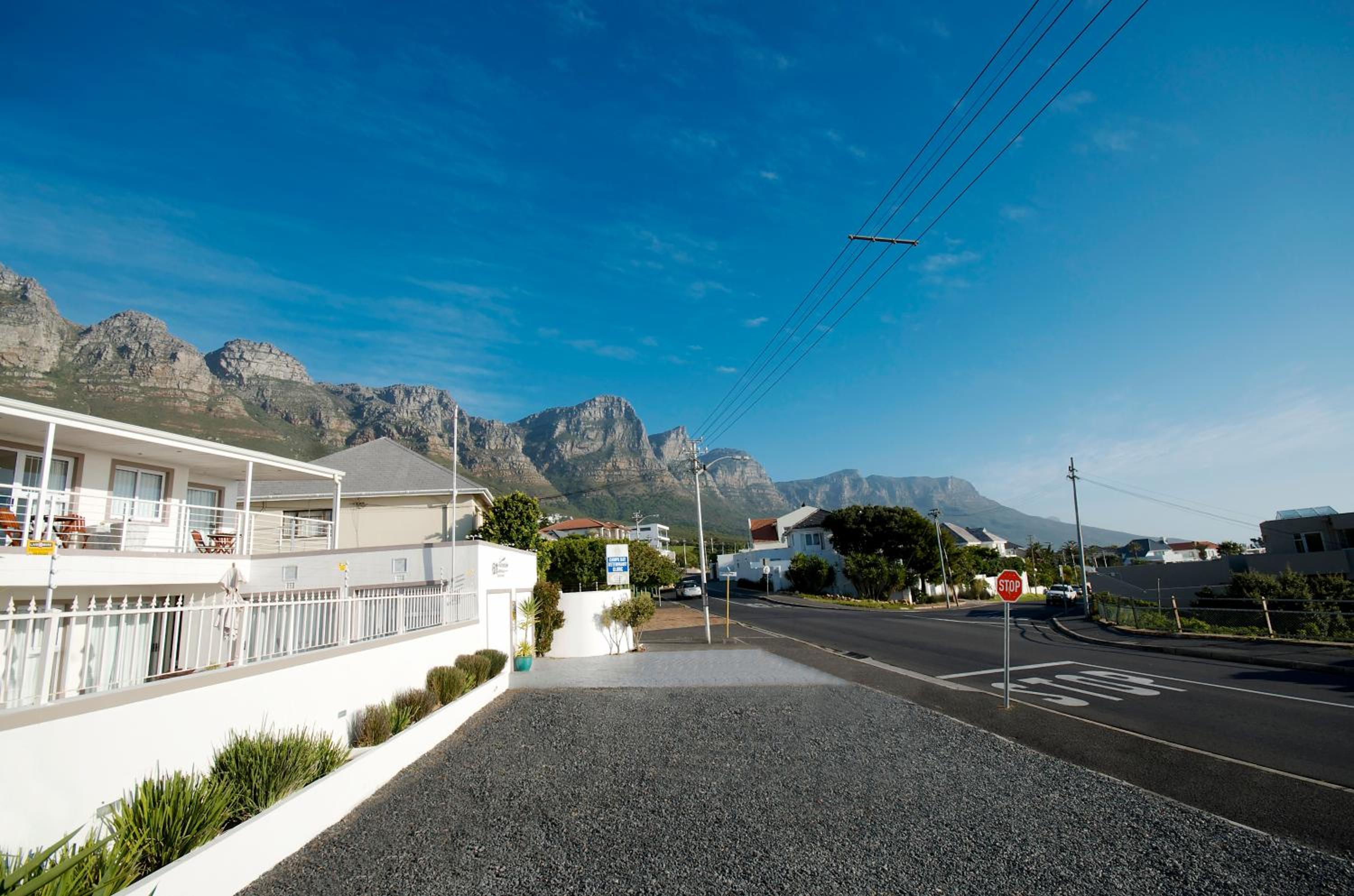 L X I Camps Bay