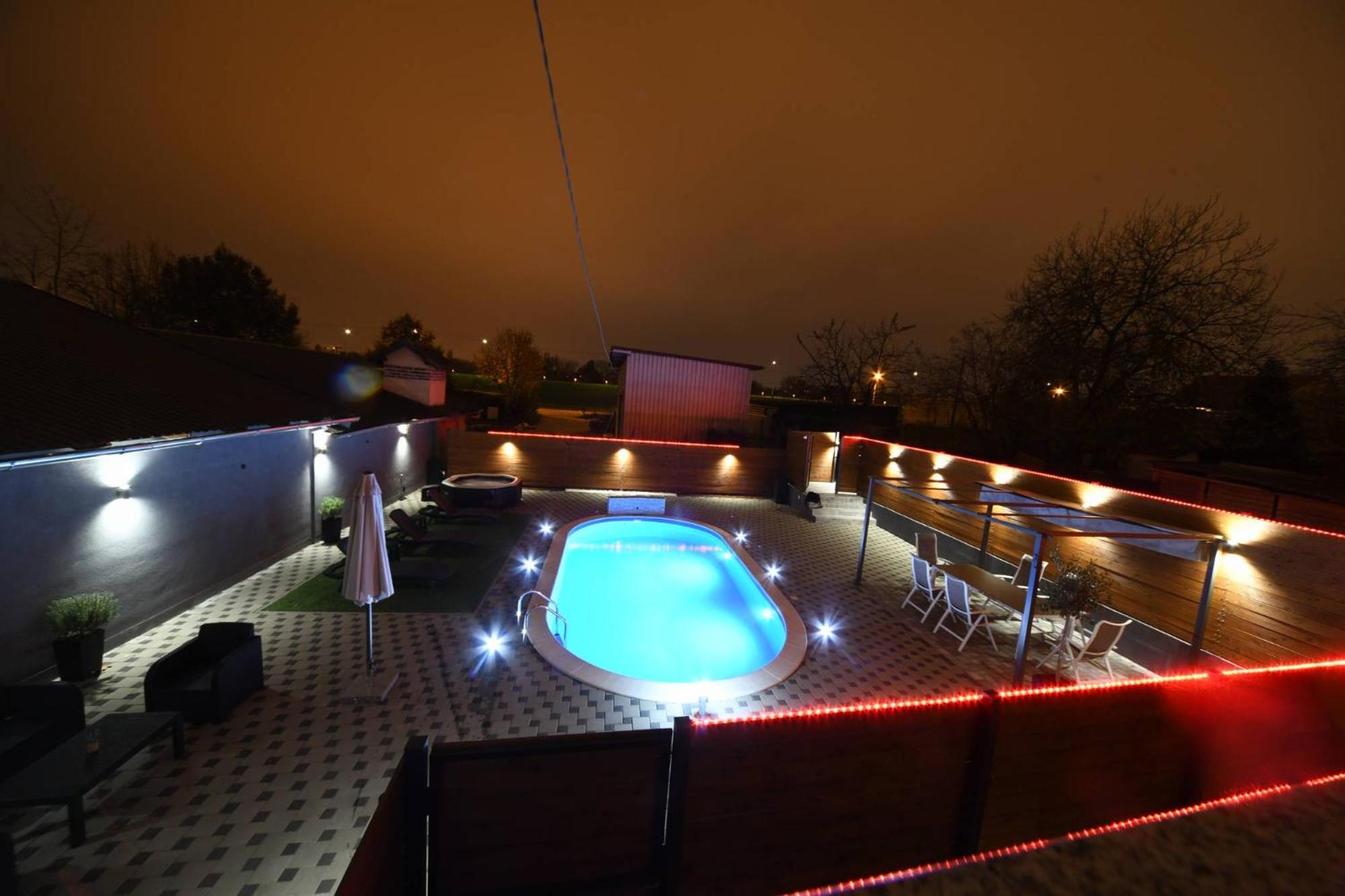 "Oasis of Peace Zagreb-Apartments" view 4