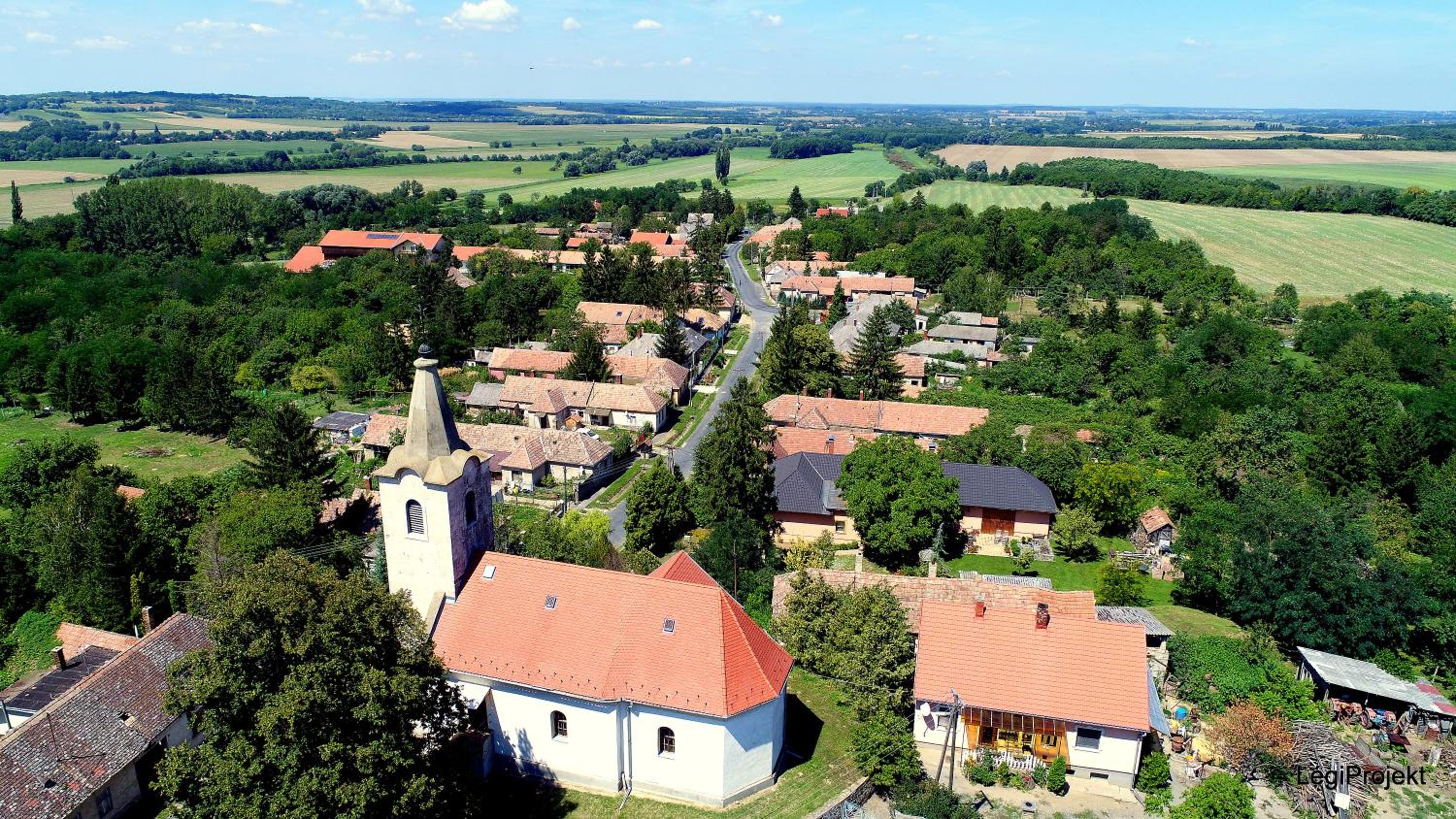 Tolnay Kúria és Vendégház