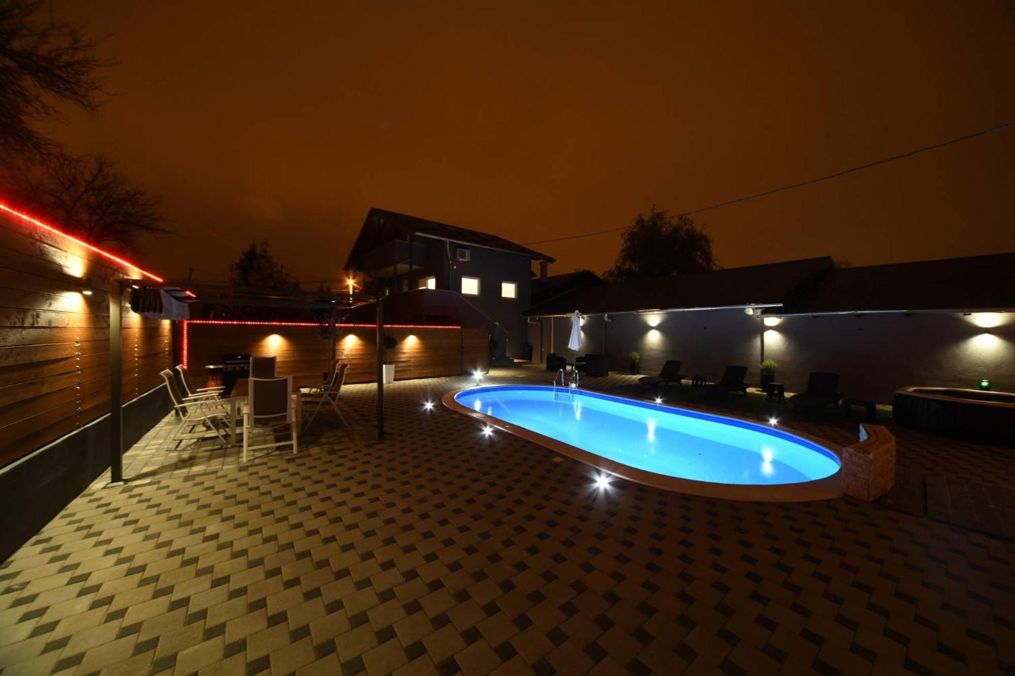 "Oasis of Peace Zagreb-Apartments" view 2