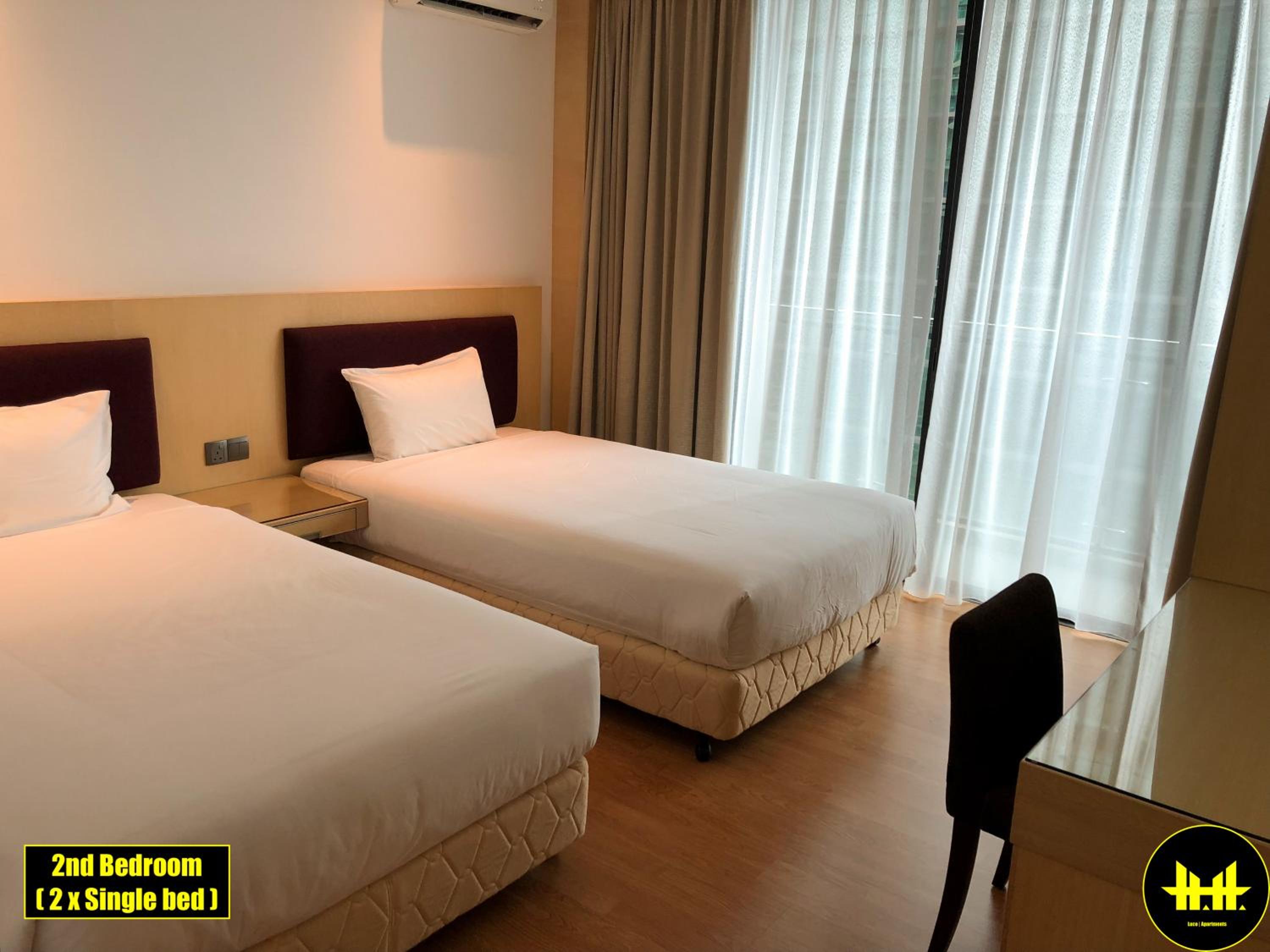 Photo 177