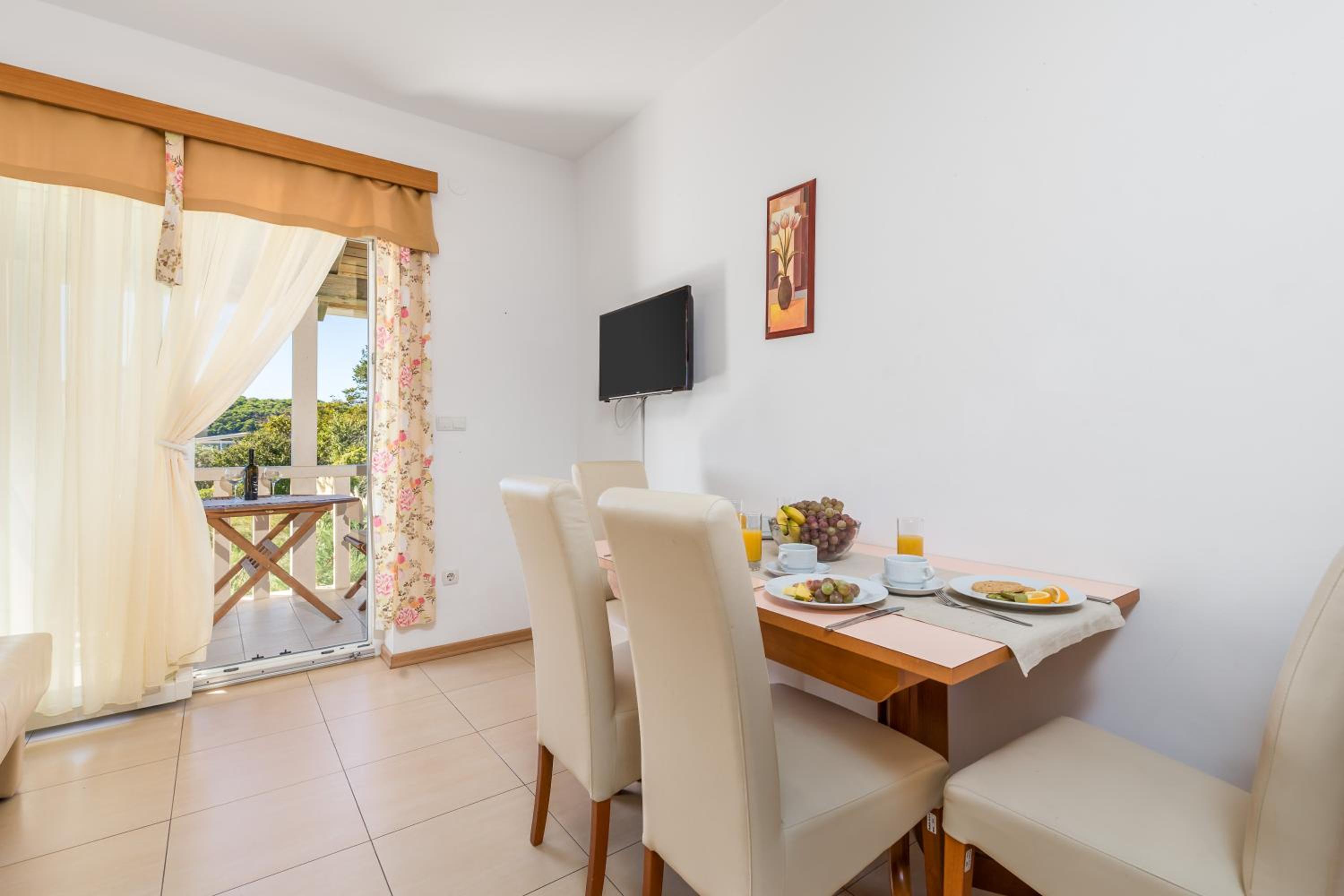 Villas Rab Palit view 5