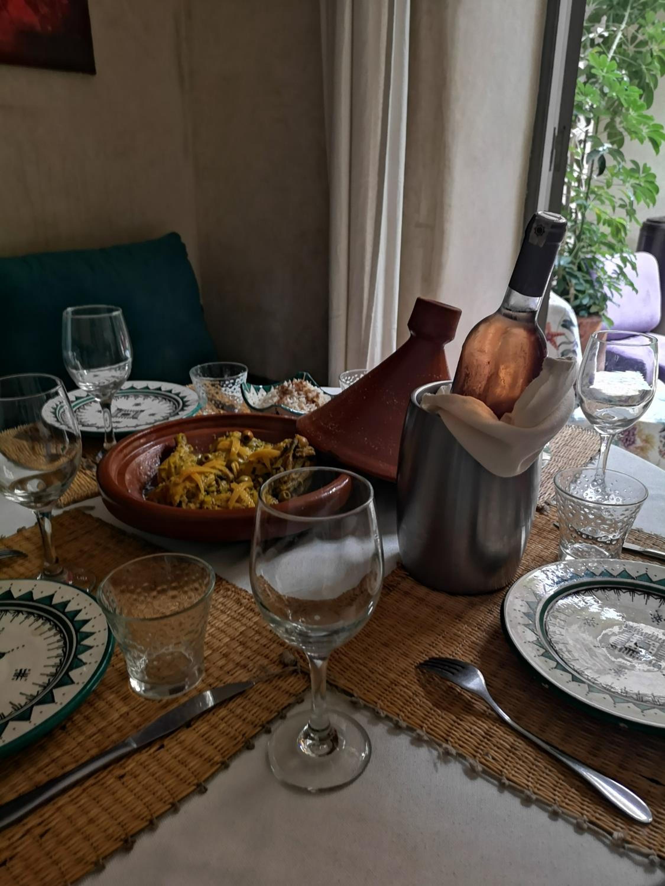 dining