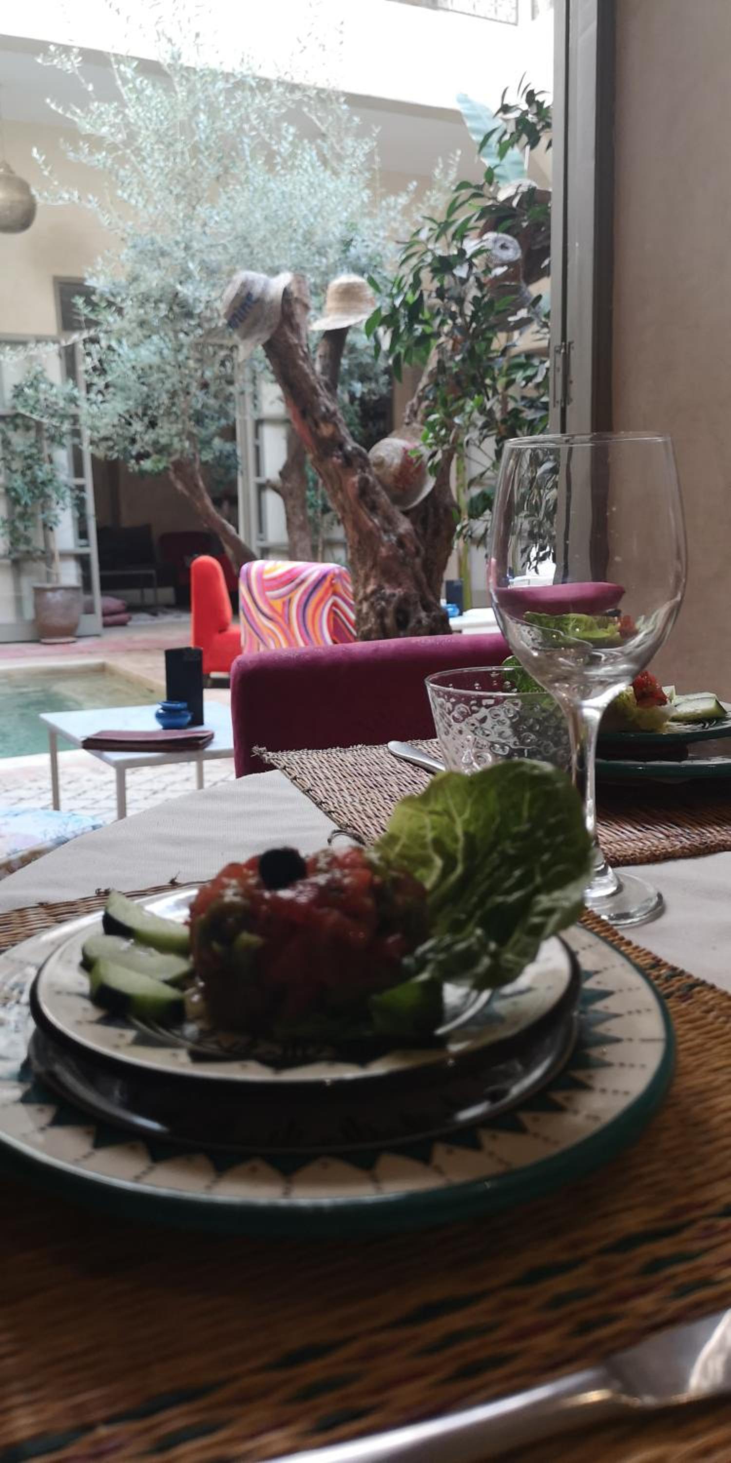 dining