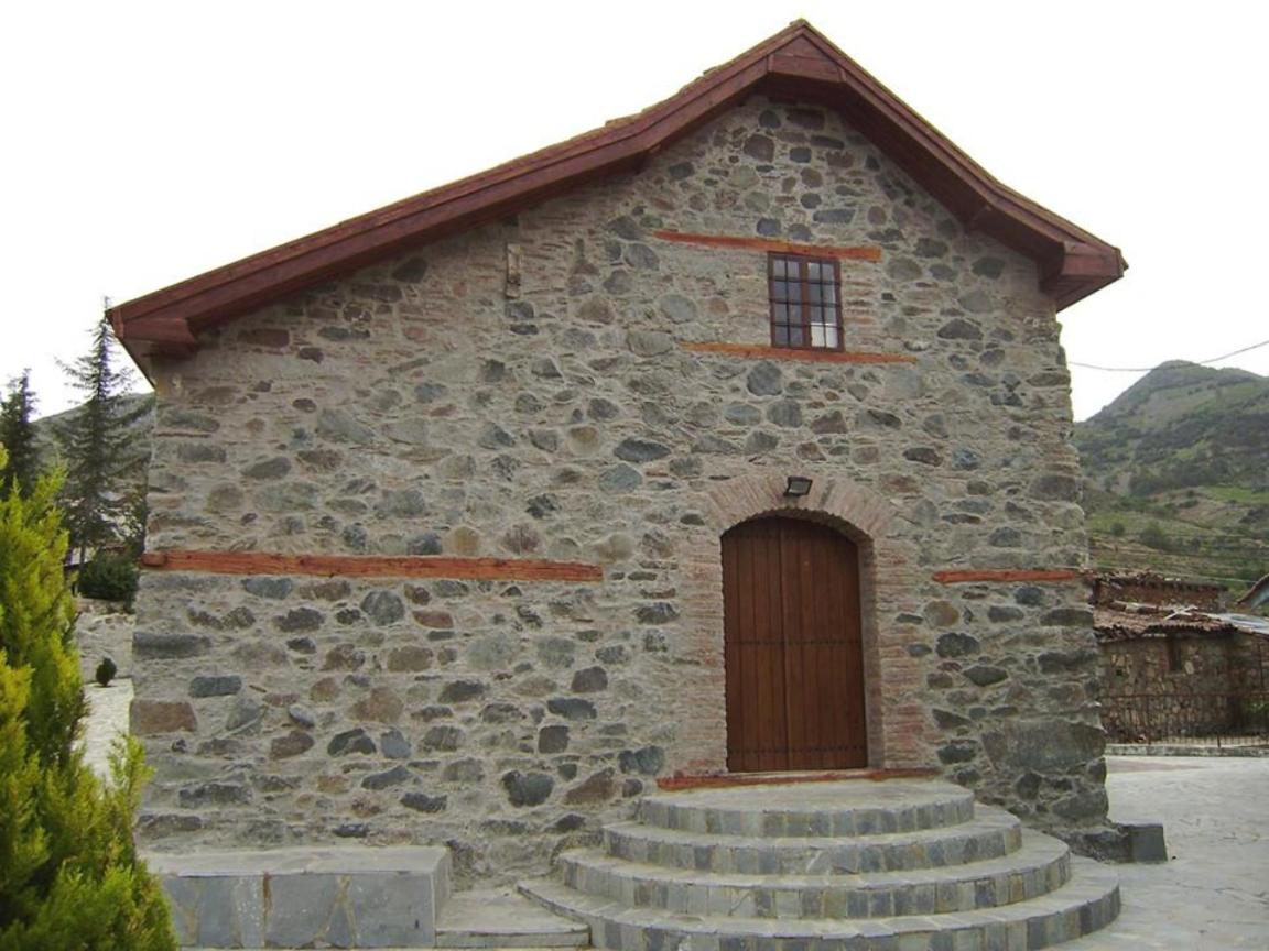 Photo 51