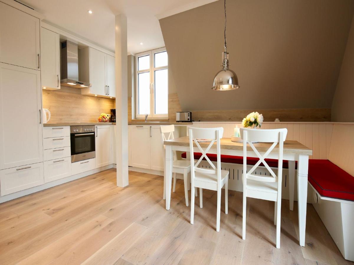 Charlotte 48 - Wunderschöne Ferienwohnung mit Balkon und Sauna view 3