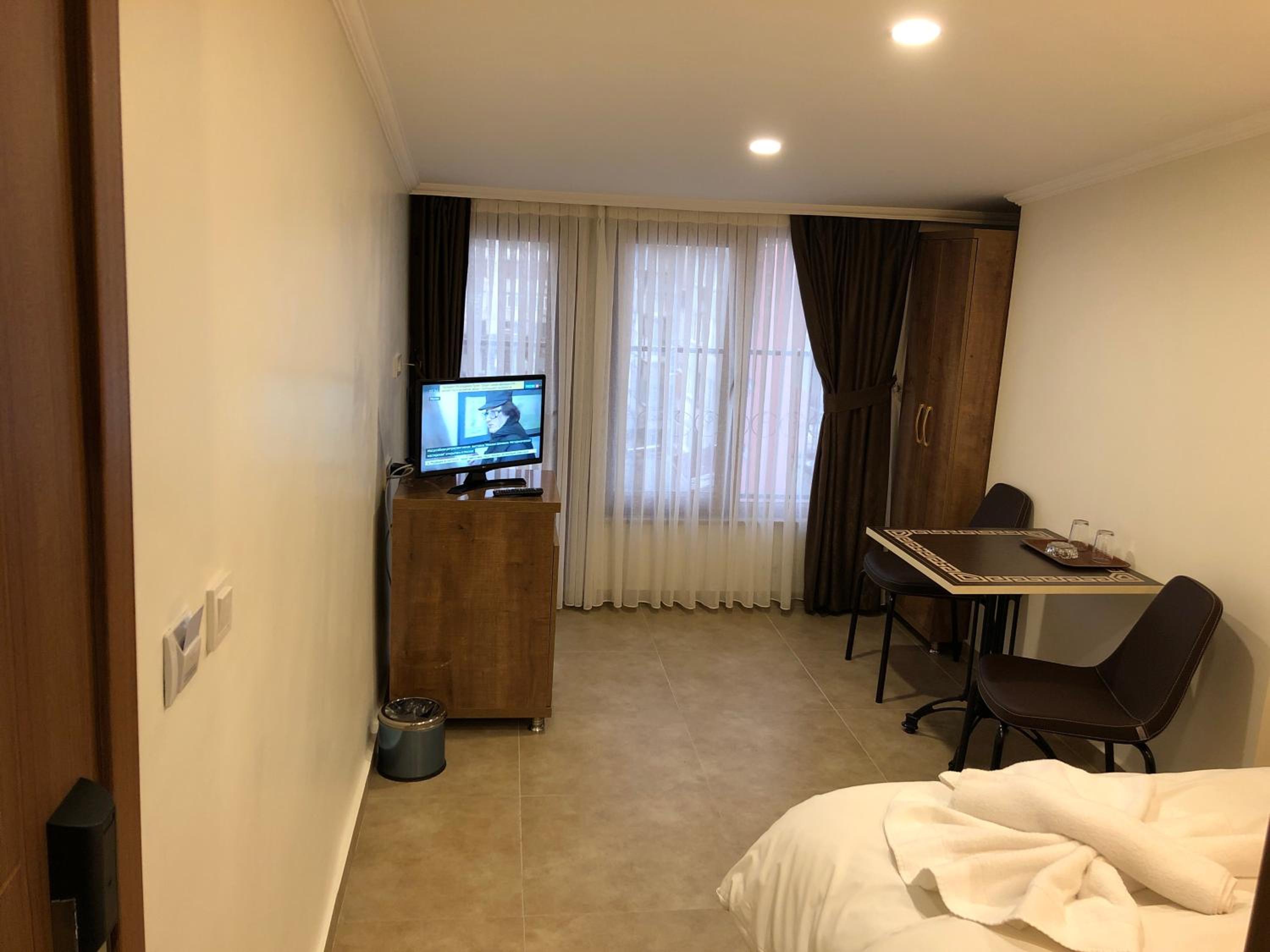 Real Life Otel - Image 24