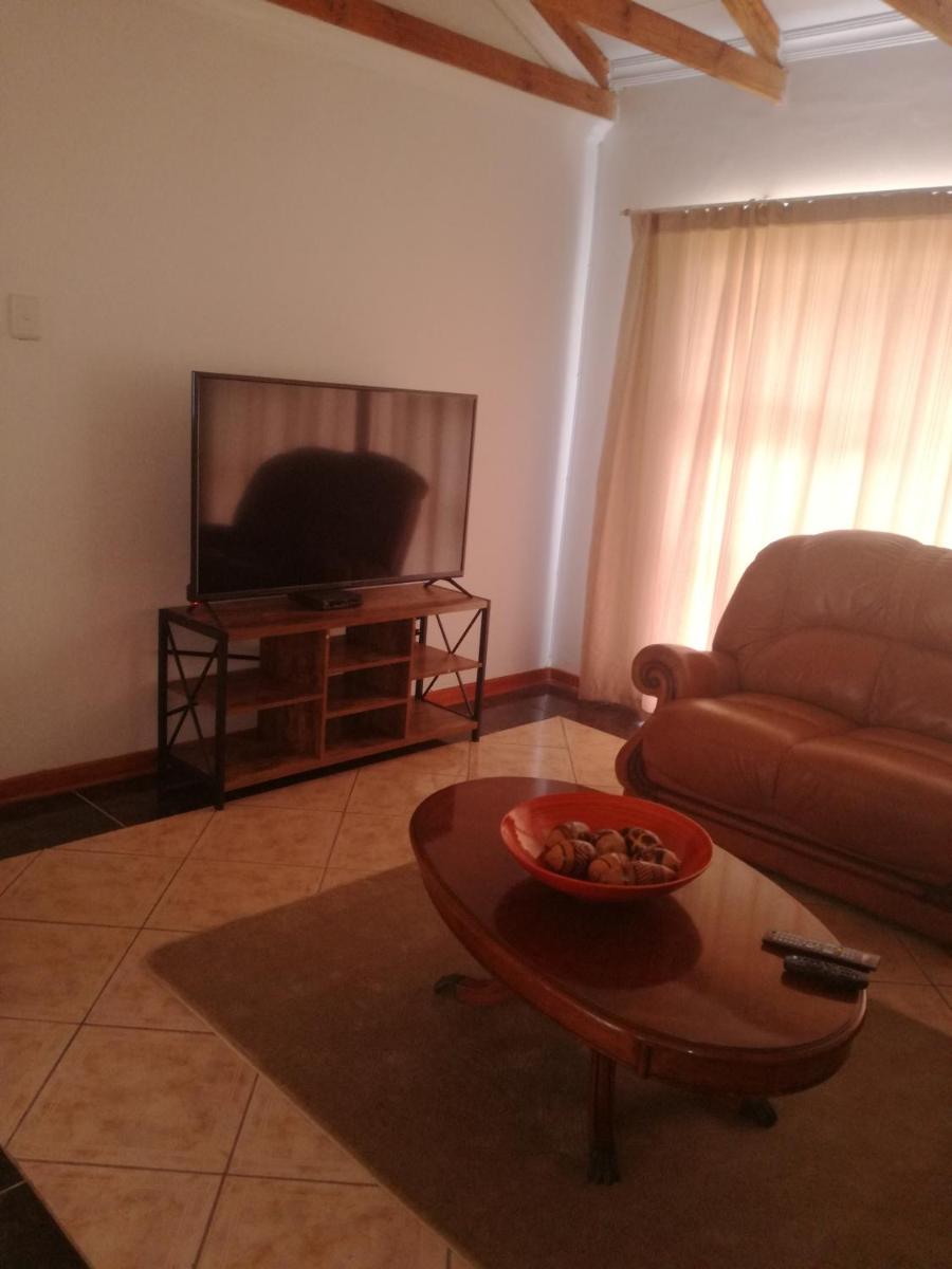 Lott's Place Guest House view 3