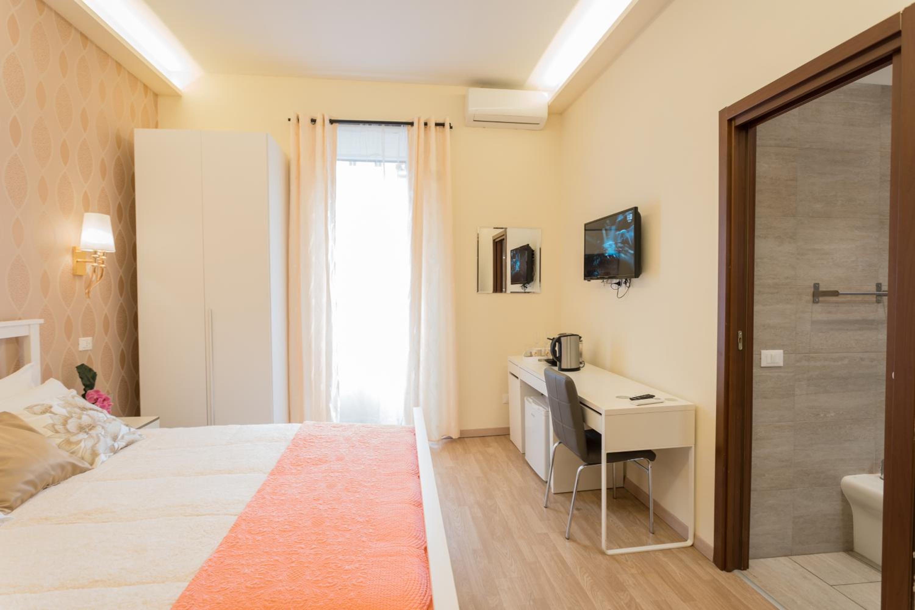 BQ House Milizie Luxury Rooms