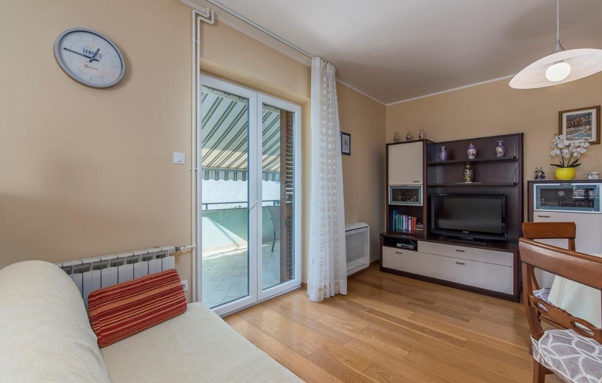 Apartment Complex Silvia - Property Image 3