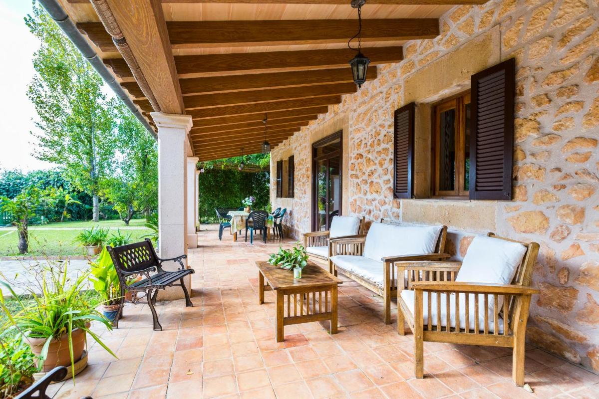 Villa Agina view 3
