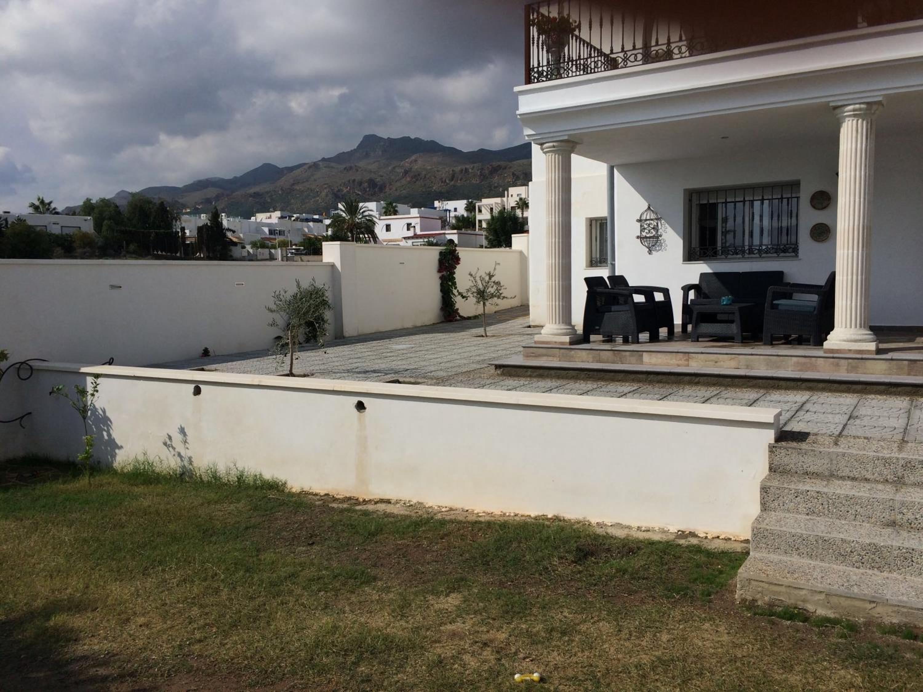 Maison Alriad - Alojamiento familiar tranquilo cerca del mar con jardín, porche y parking privado en el interior de la finca no apto para fiestas