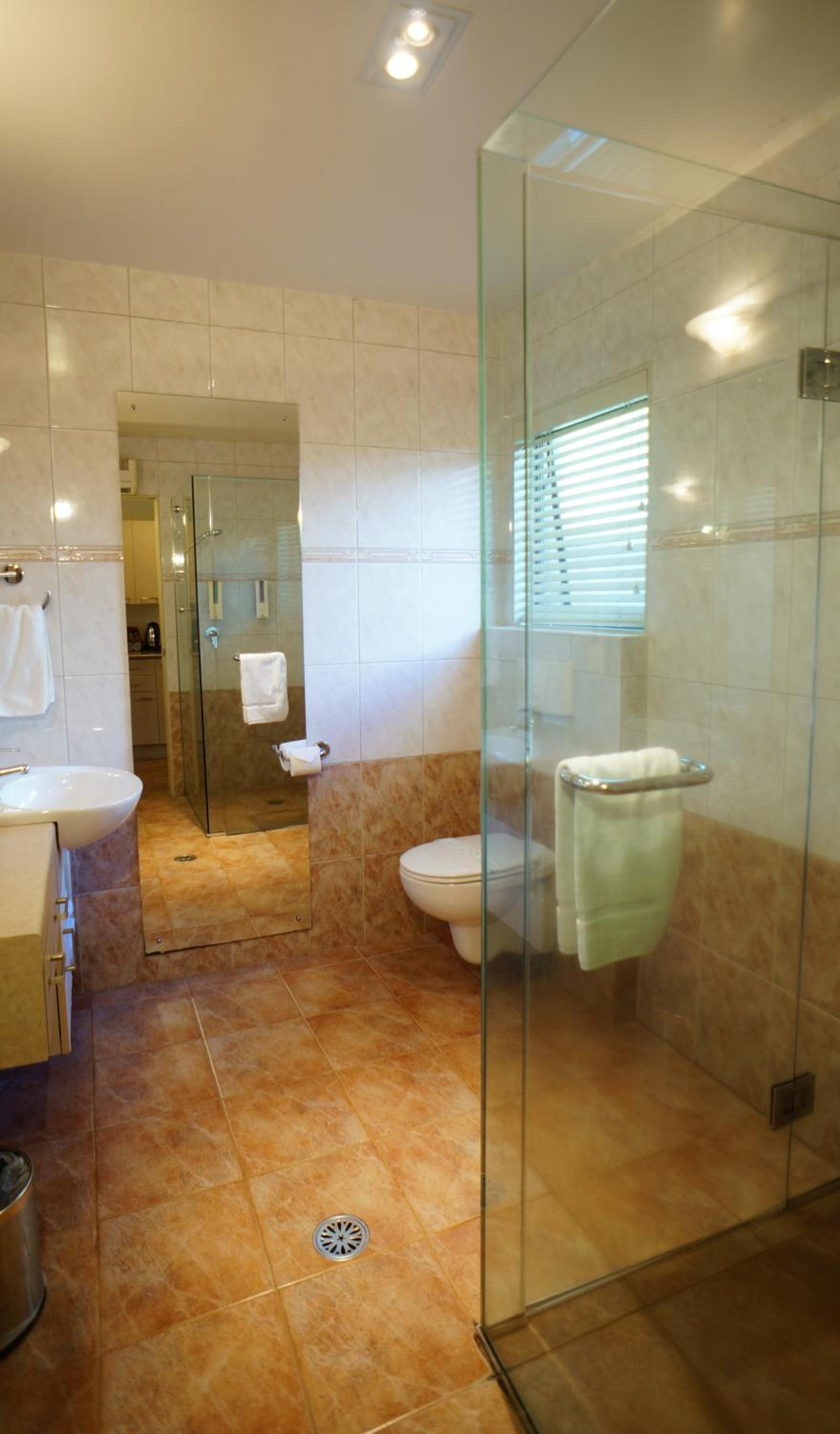 Cornwall Park Motor Inn