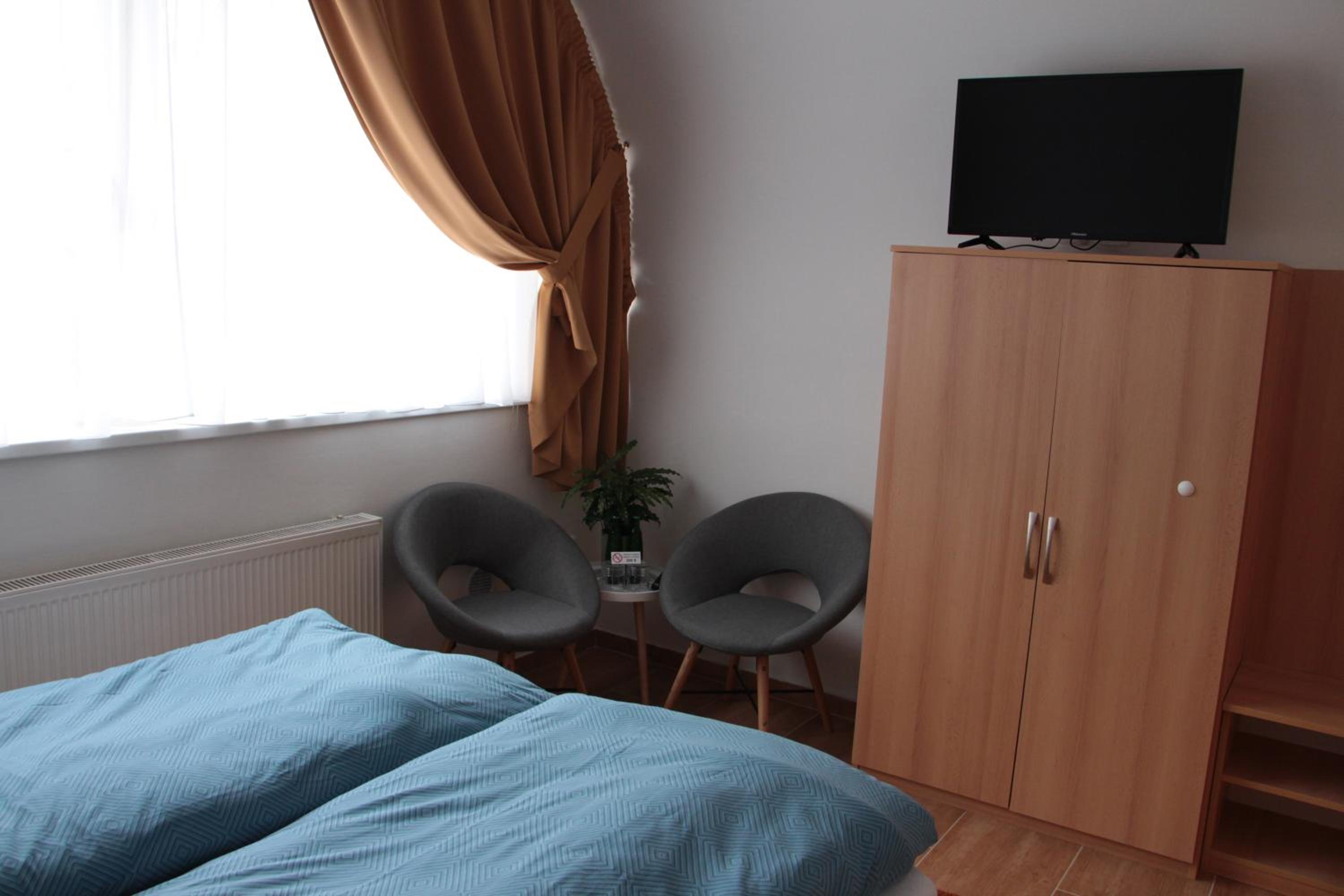Photo 51
