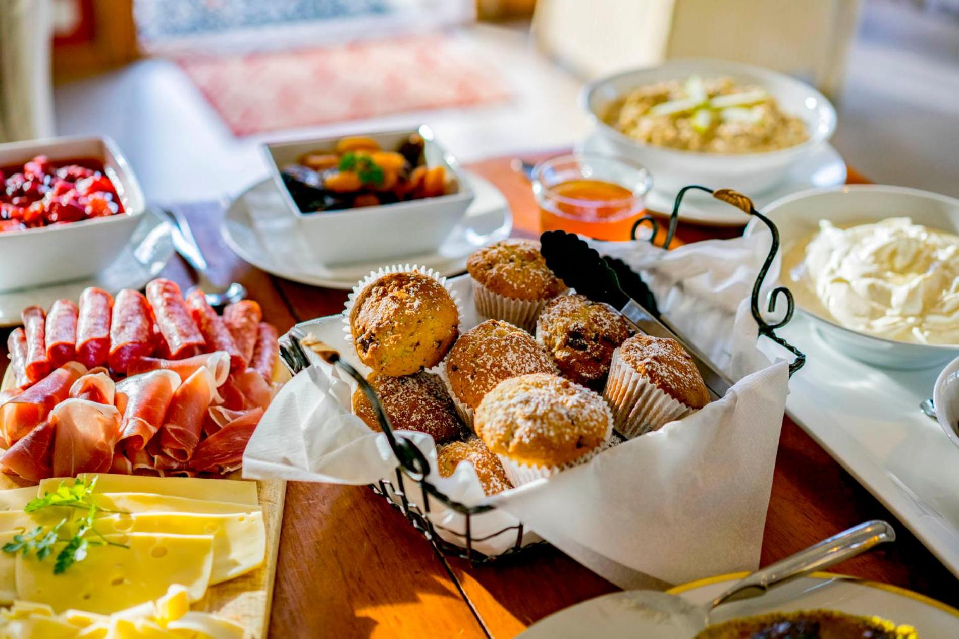 Thistle Hill Guesthouse - walk to many wineries and restaurants