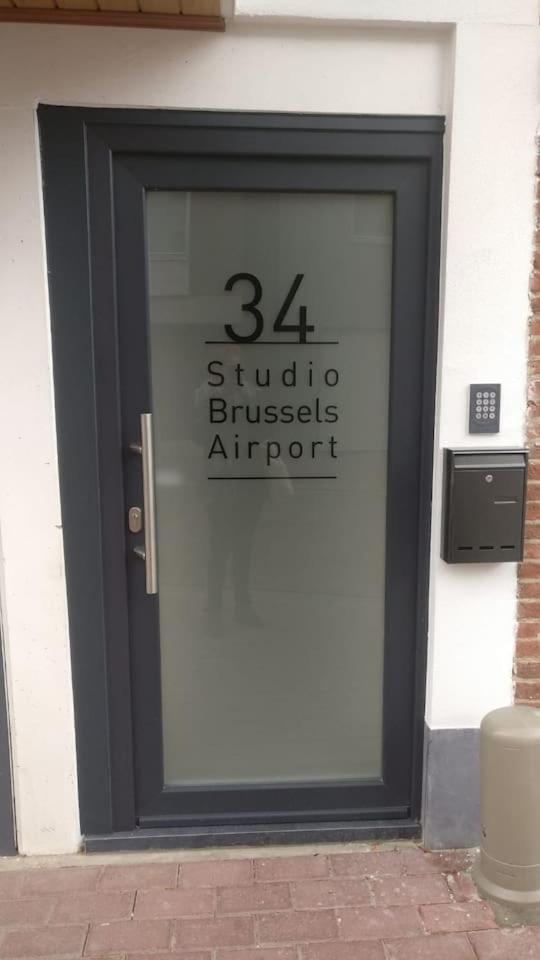 Studio Brussels Airport - Central