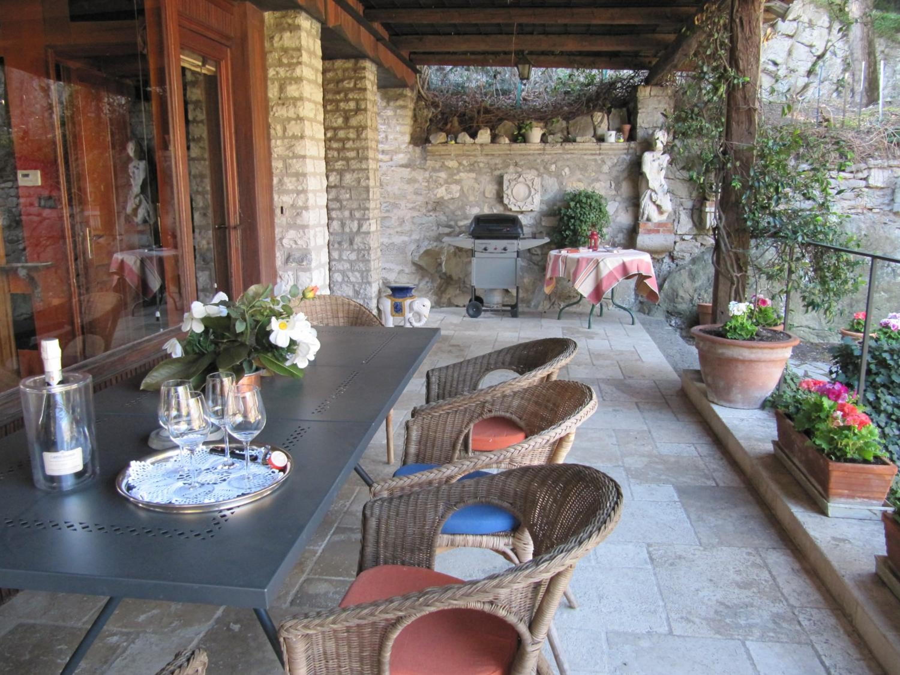 Castrum di Serravalle